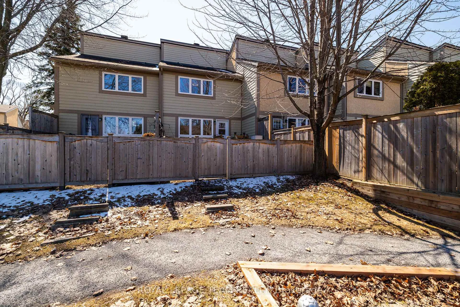 Photo 26 of Unit 28, 28 Peary Way, Ottawa, Kanata - Katimavik — HOMEH