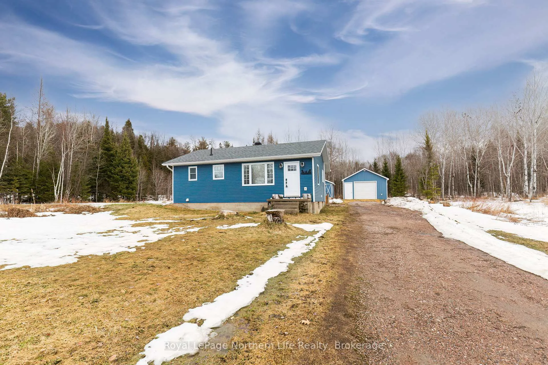 Photo 1 of 300 Yonge Street, Bonfield — HOMEH