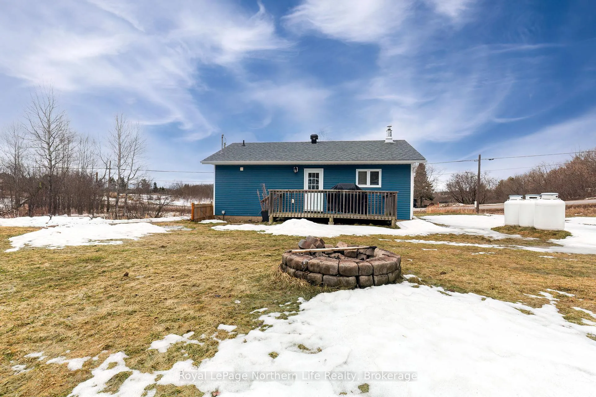 Photo 22 of 300 Yonge Street, Bonfield — HOMEH