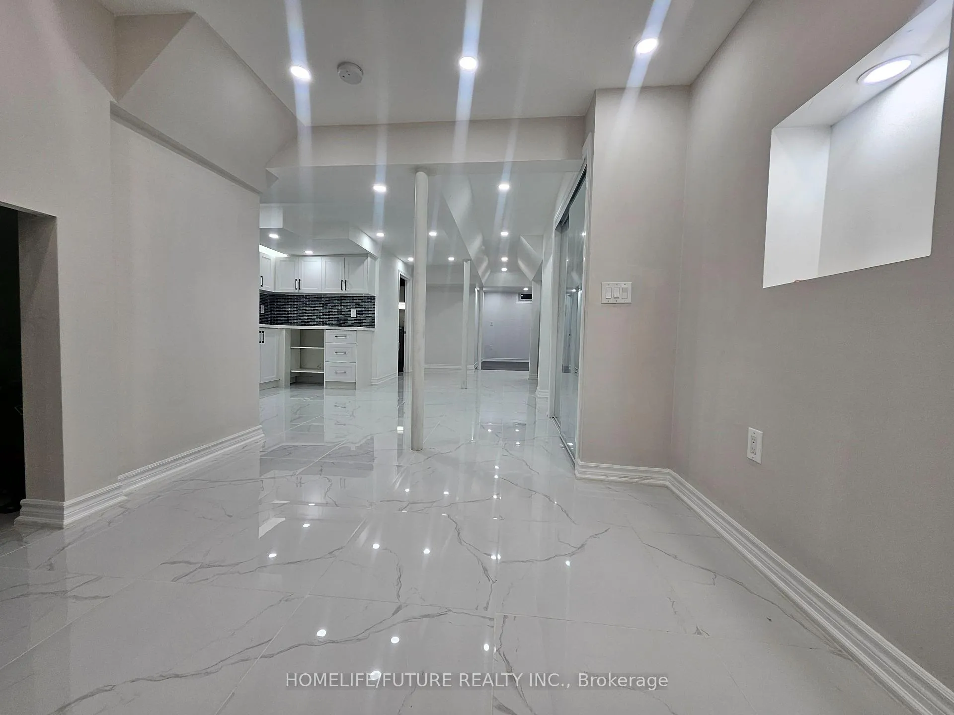 Photo 12 of Unit (Bsmt), 41 Royal Links Circle, Brampton, Vales of Castlemore North — HOMEH