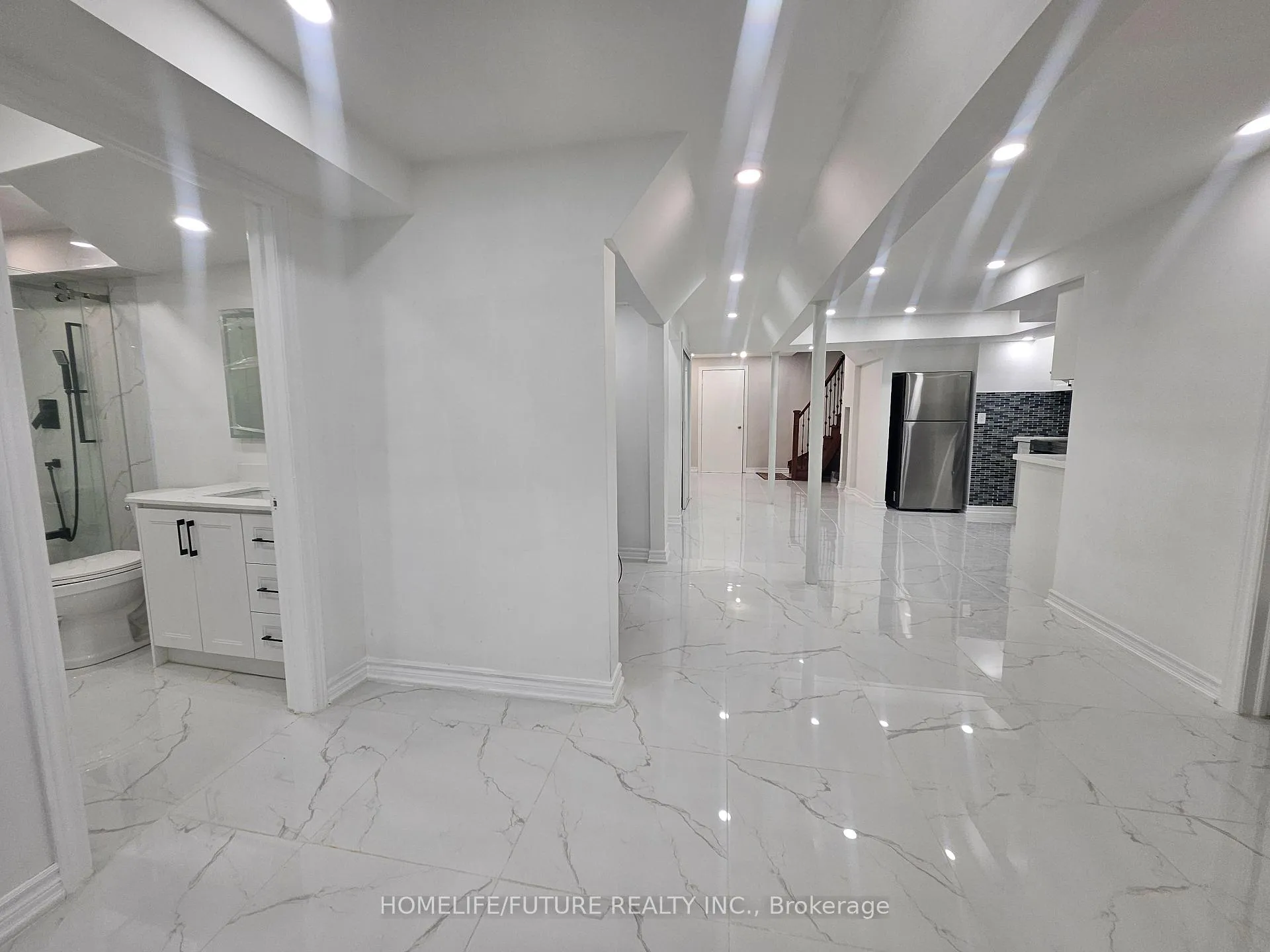 Photo 13 of Unit (Bsmt), 41 Royal Links Circle, Brampton, Vales of Castlemore North — HOMEH