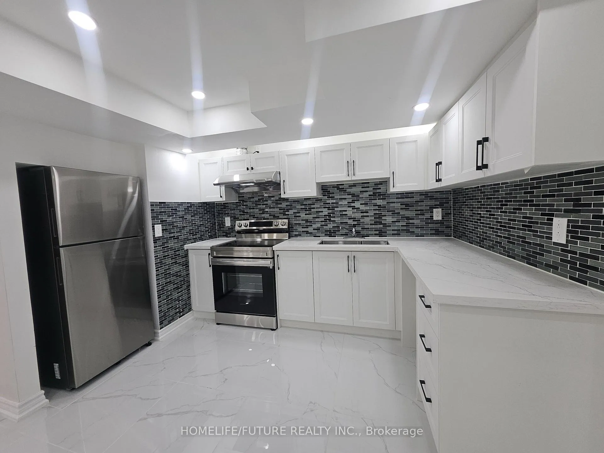Photo 15 of Unit (Bsmt), 41 Royal Links Circle, Brampton, Vales of Castlemore North — HOMEH