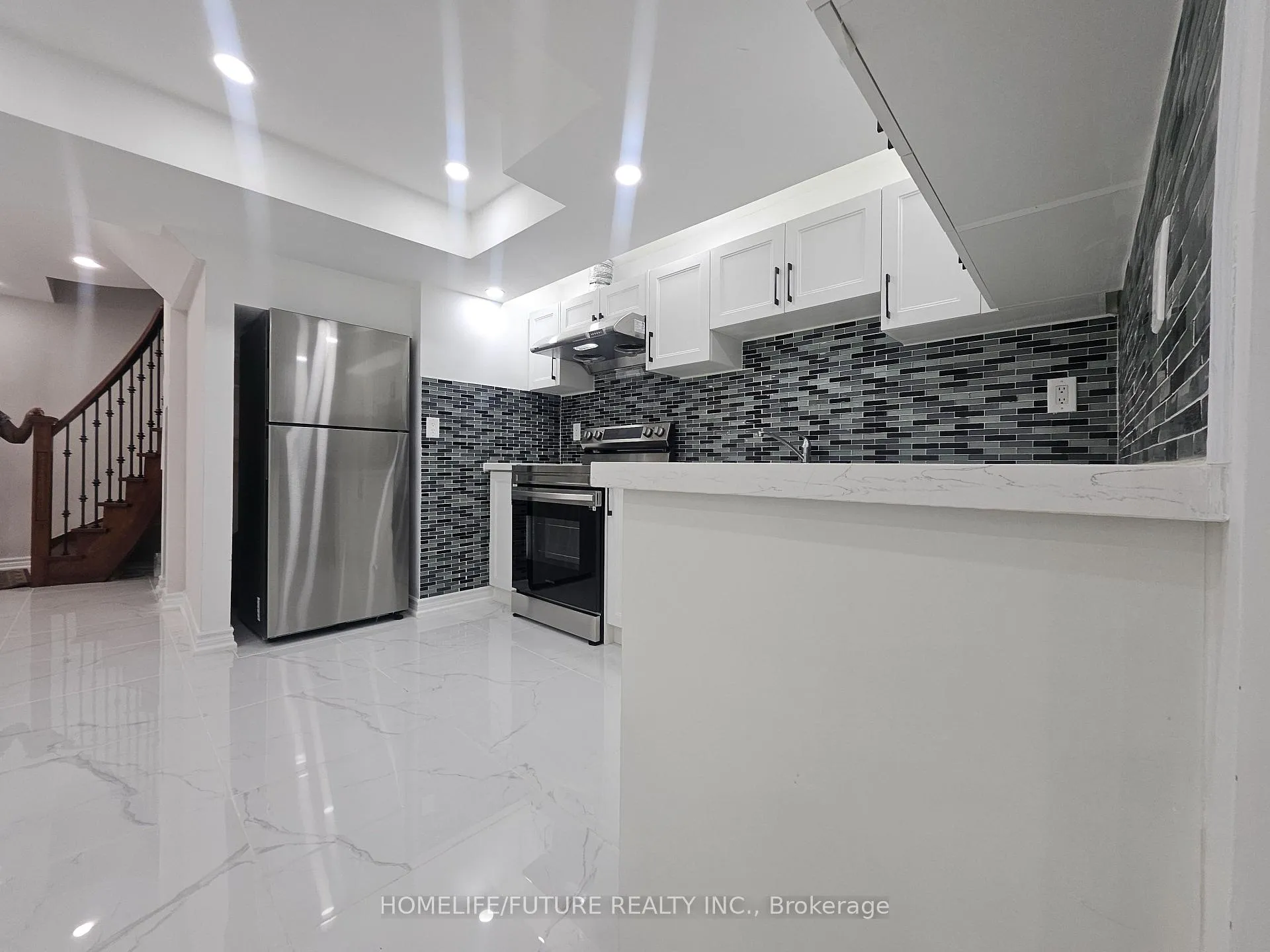 Photo 23 of Unit (Bsmt), 41 Royal Links Circle, Brampton, Vales of Castlemore North — HOMEH