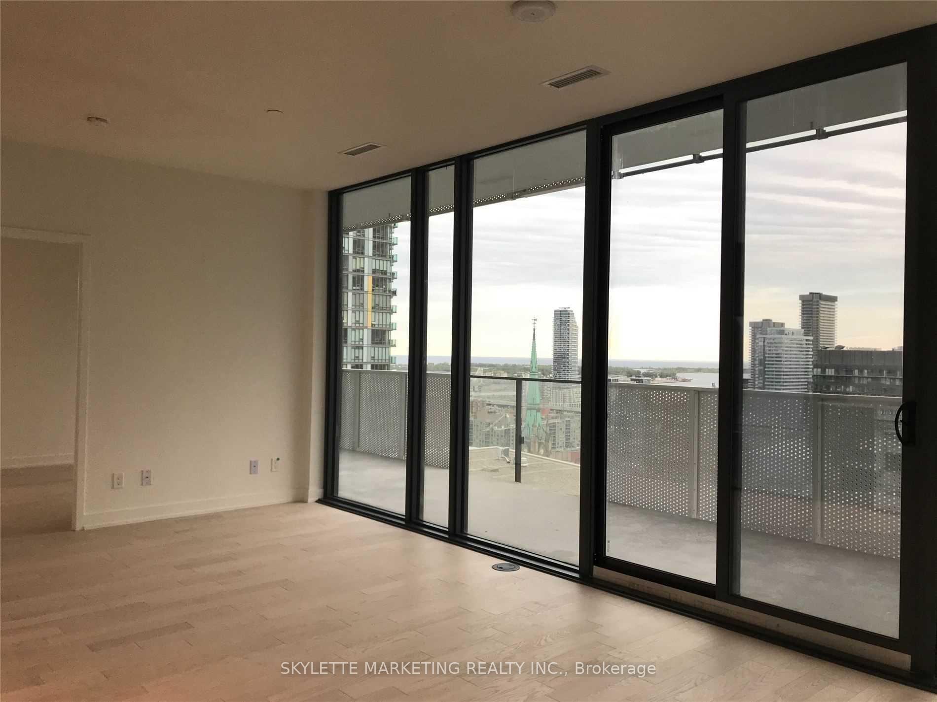 Photo 4 of Unit 2405, 25 Richmond Street E, Toronto, Church-Yonge Corridor — HOMEH