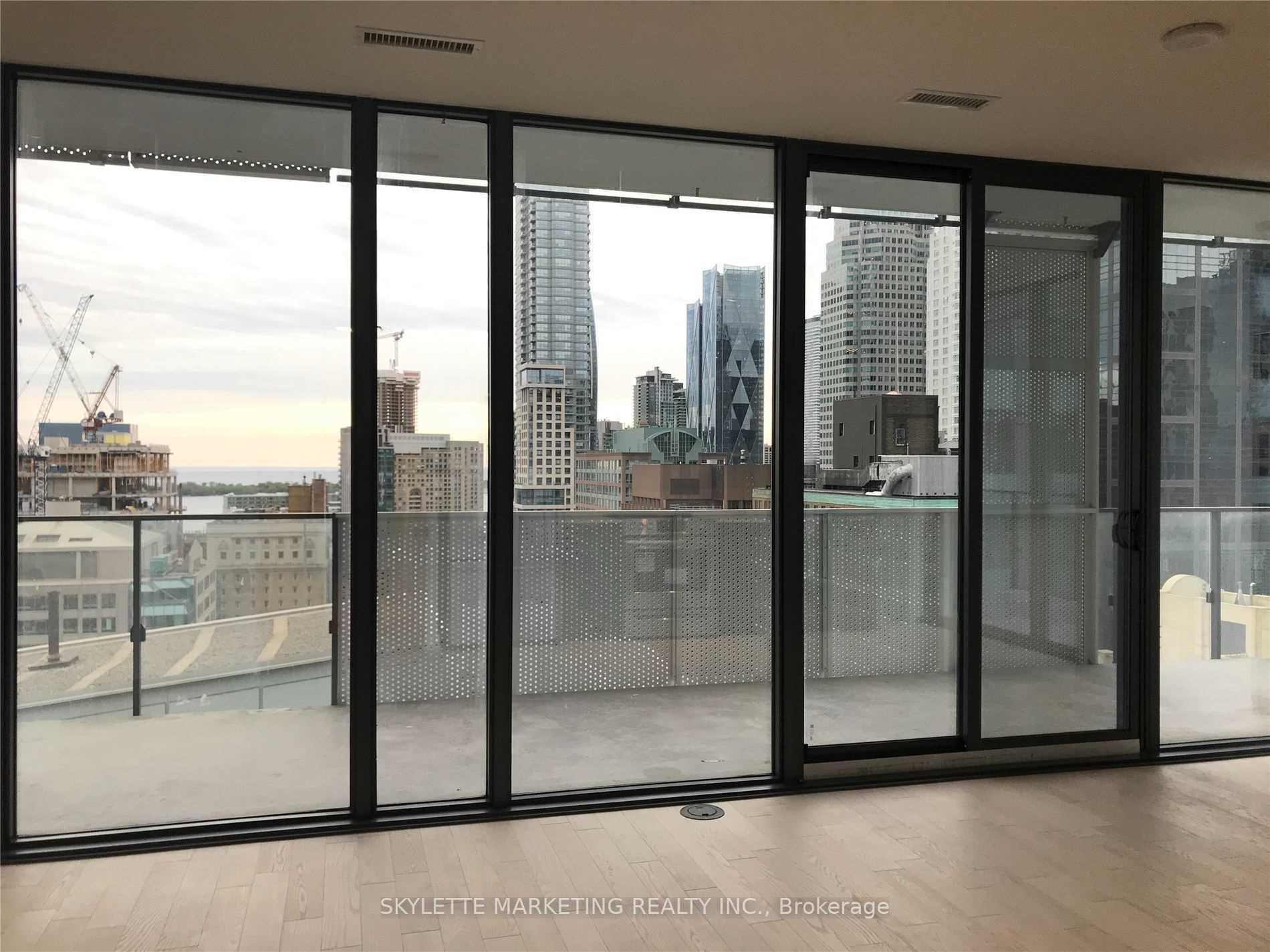 Photo 5 of Unit 2405, 25 Richmond Street E, Toronto, Church-Yonge Corridor — HOMEH
