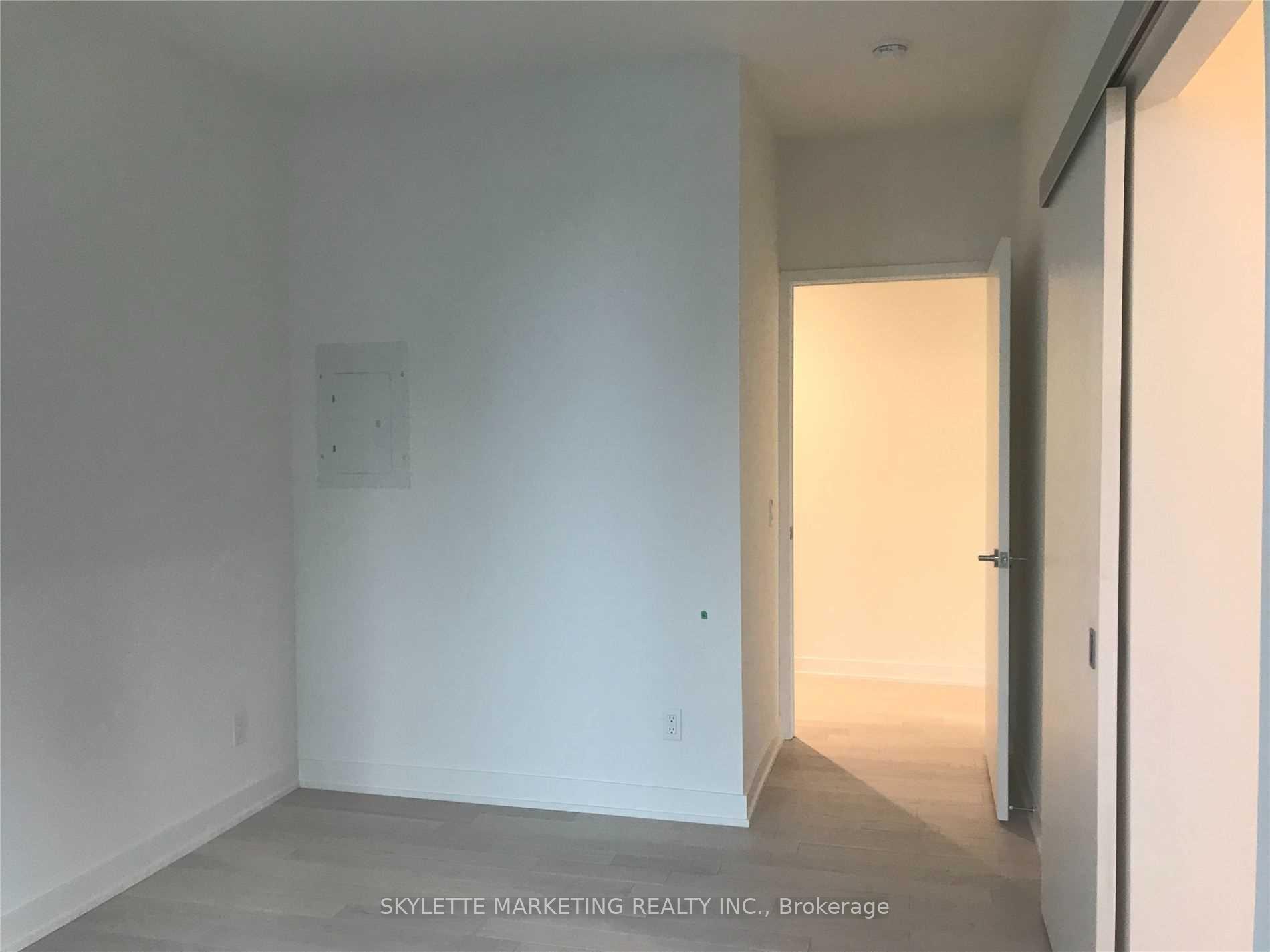 Photo 12 of Unit 2405, 25 Richmond Street E, Toronto, Church-Yonge Corridor — HOMEH