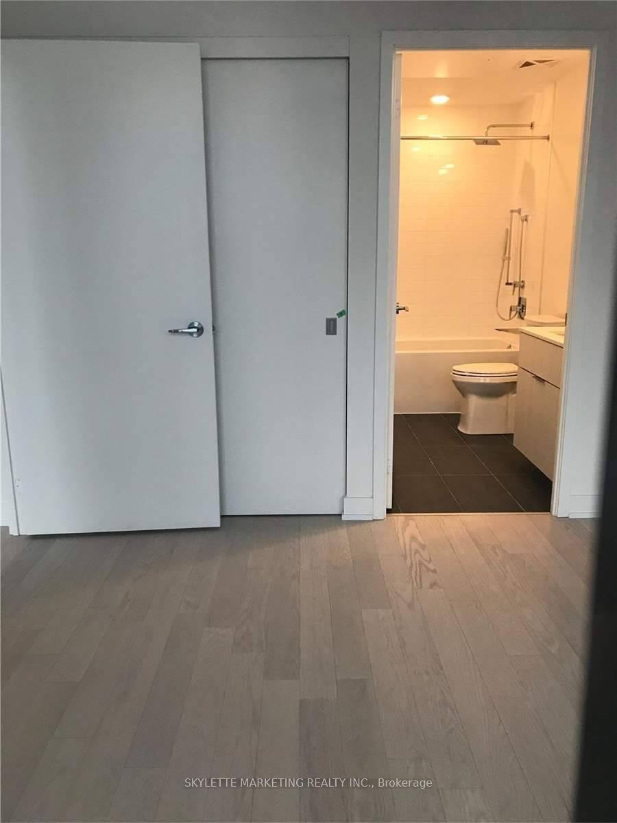 Photo 13 of Unit 2405, 25 Richmond Street E, Toronto, Church-Yonge Corridor — HOMEH