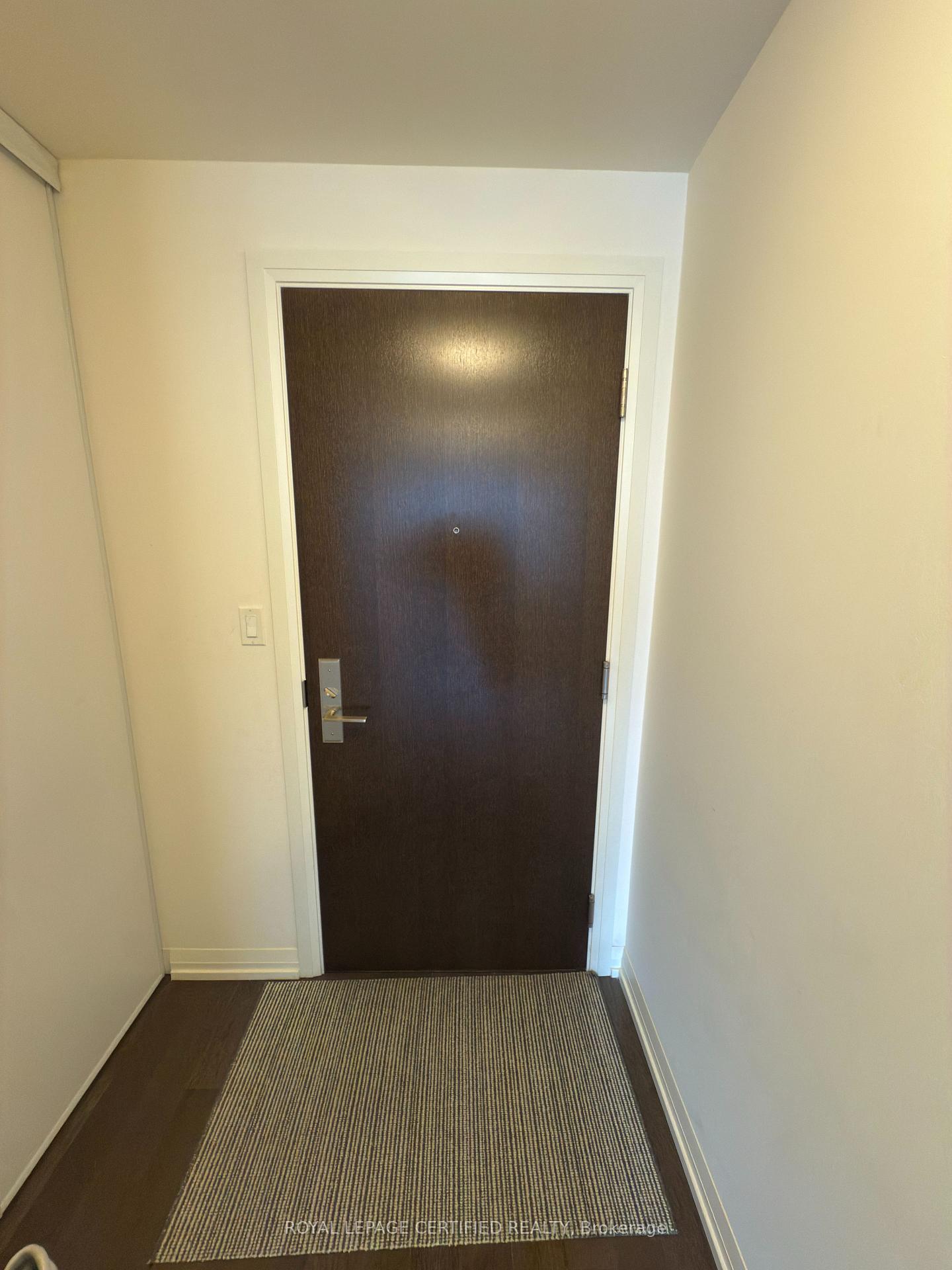 Photo 2 of Unit 1819, 460 Adelaide Street E, Toronto, Moss Park — HOMEH
