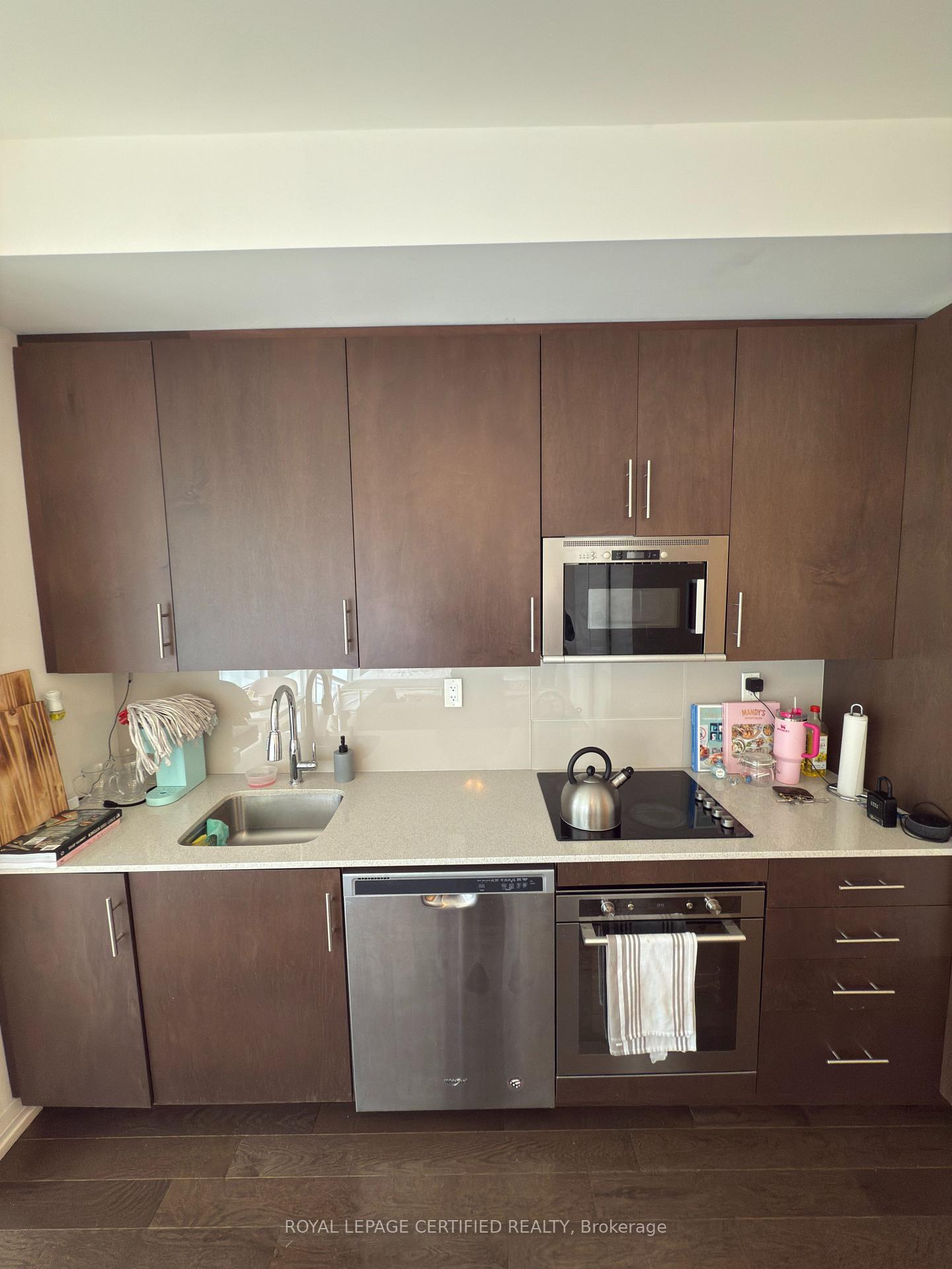 Photo 6 of Unit 1819, 460 Adelaide Street E, Toronto, Moss Park — HOMEH