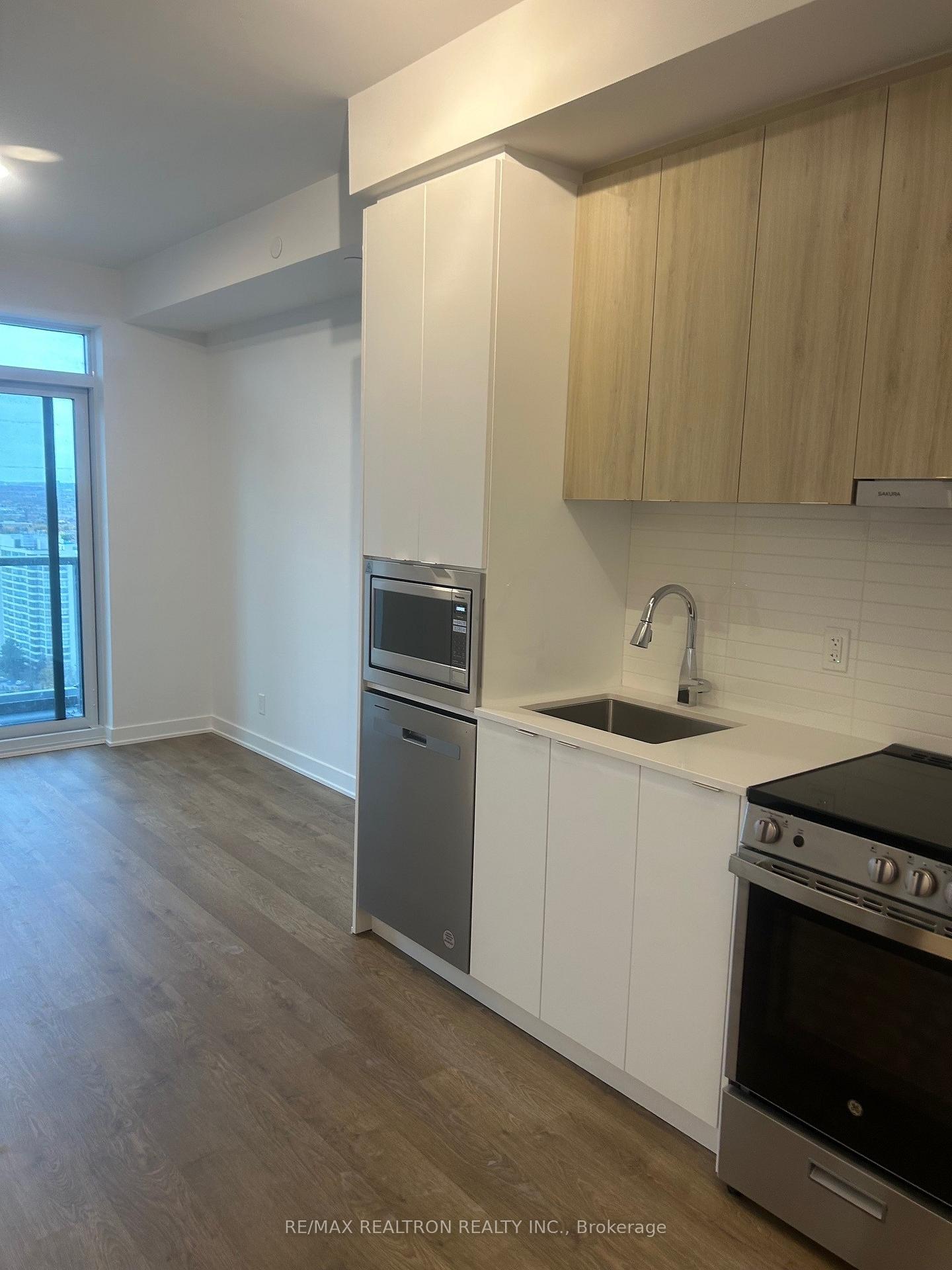 Photo 13 of Unit 2206, 30 Upper Mall Way, Vaughan, Brownridge — HOMEH