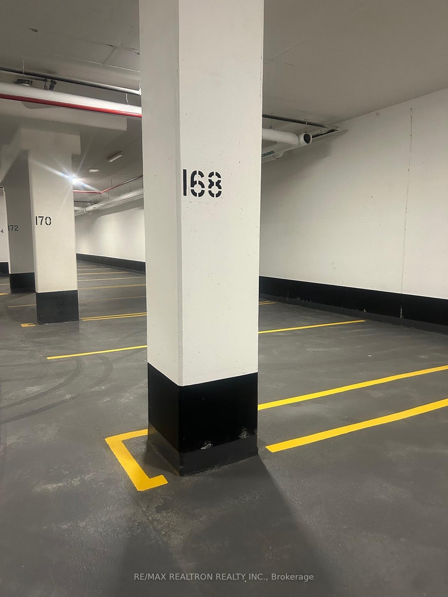Photo 16 of Unit 2206, 30 Upper Mall Way, Vaughan, Brownridge — HOMEH