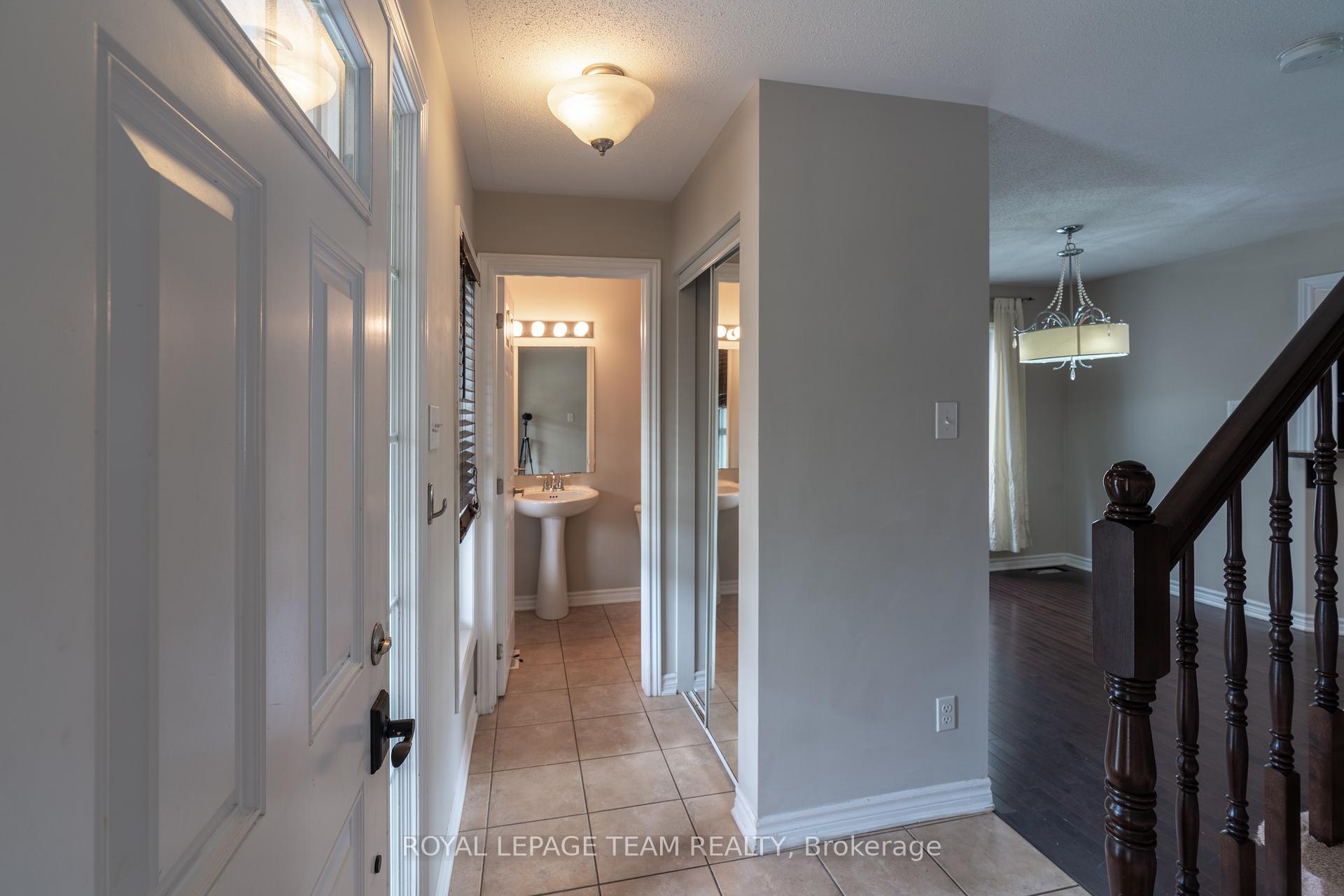 Photo 7 of 3034 Freshwater Way, Ottawa, Barrhaven - Half Moon Bay — HOMEH