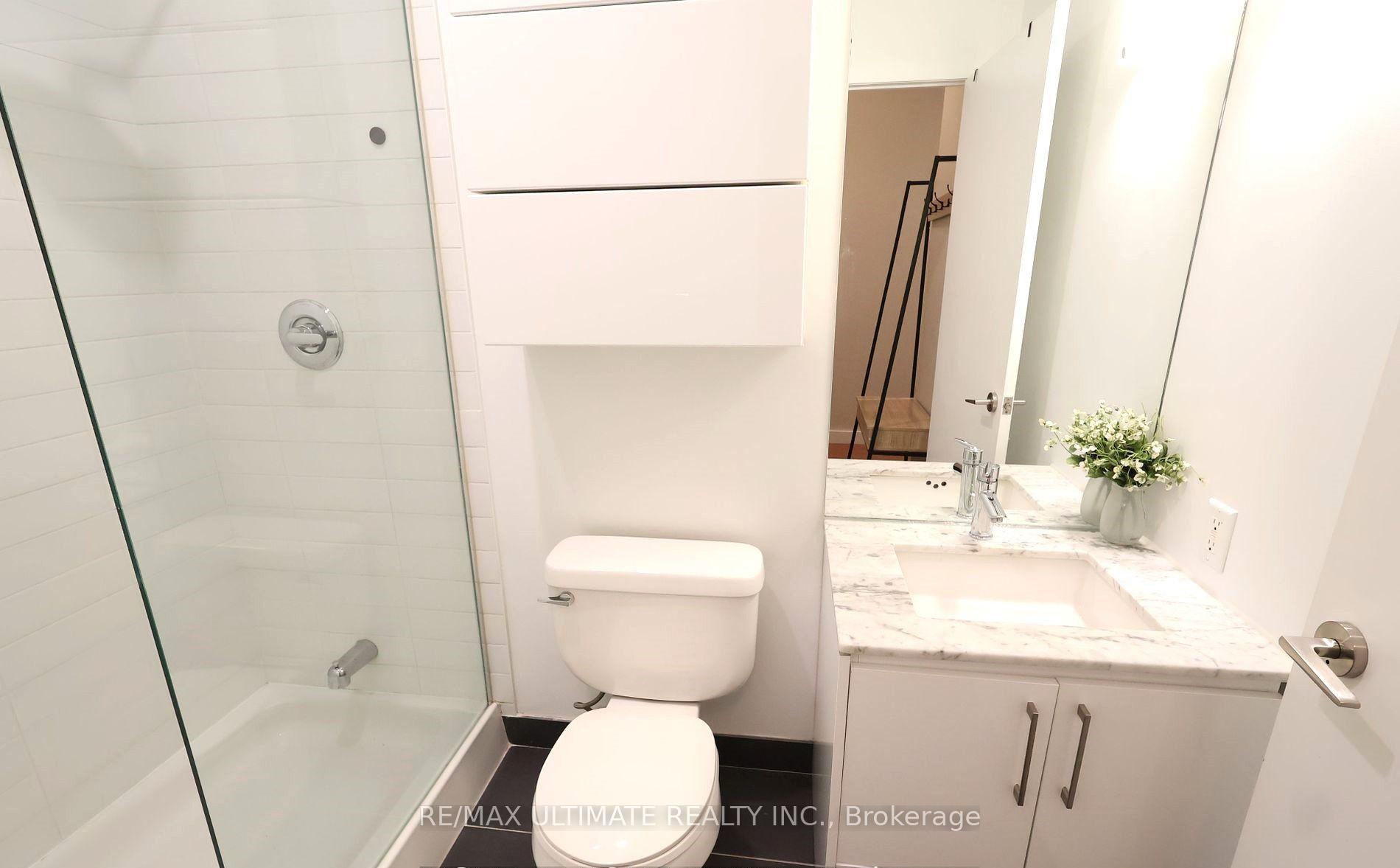 Photo 5 of Unit 208, 33 Mill Street, Toronto, Waterfront Communities — HOMEH