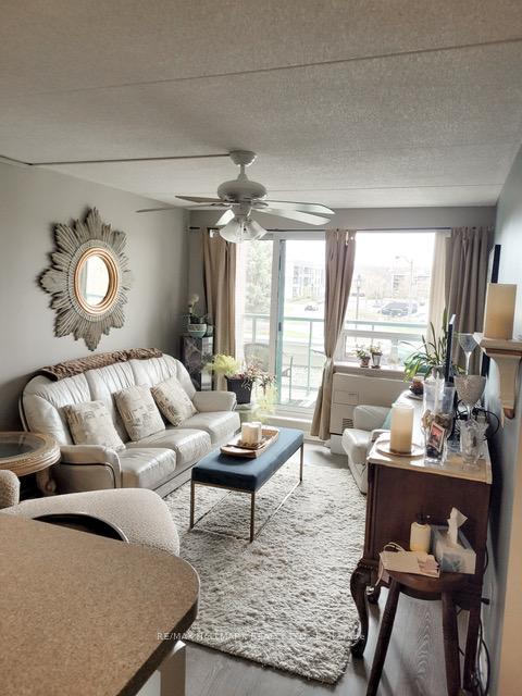 Front of Unit 209, 35 Via Rosedale Way