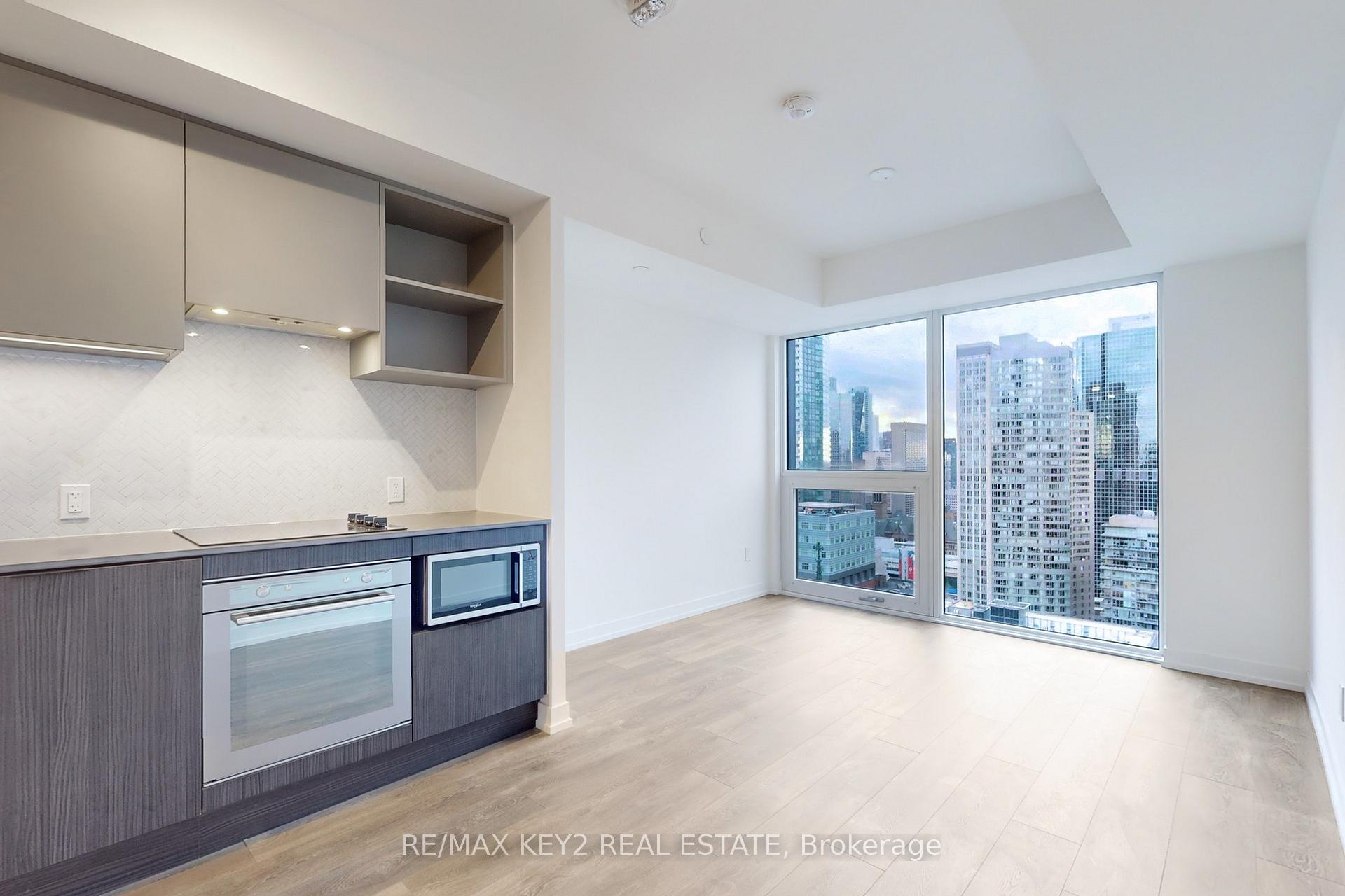 Photo 3 of Unit 3308, 82 Dalhousie Street, Toronto, Church-Yonge Corridor — HOMEH