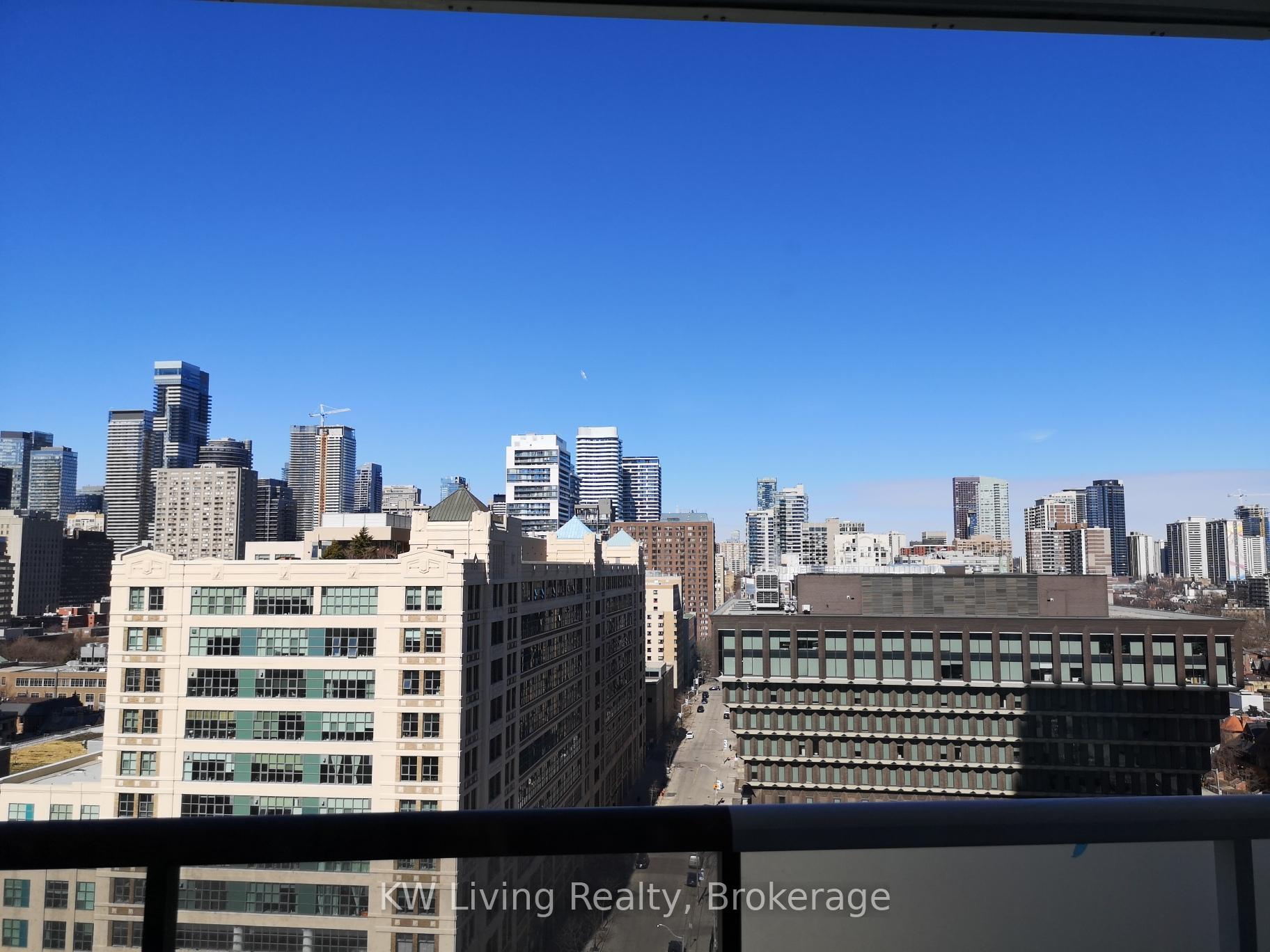 Photo 7 of Unit 1708, 77 Mutual Street, Toronto, Church-Yonge Corridor — HOMEH
