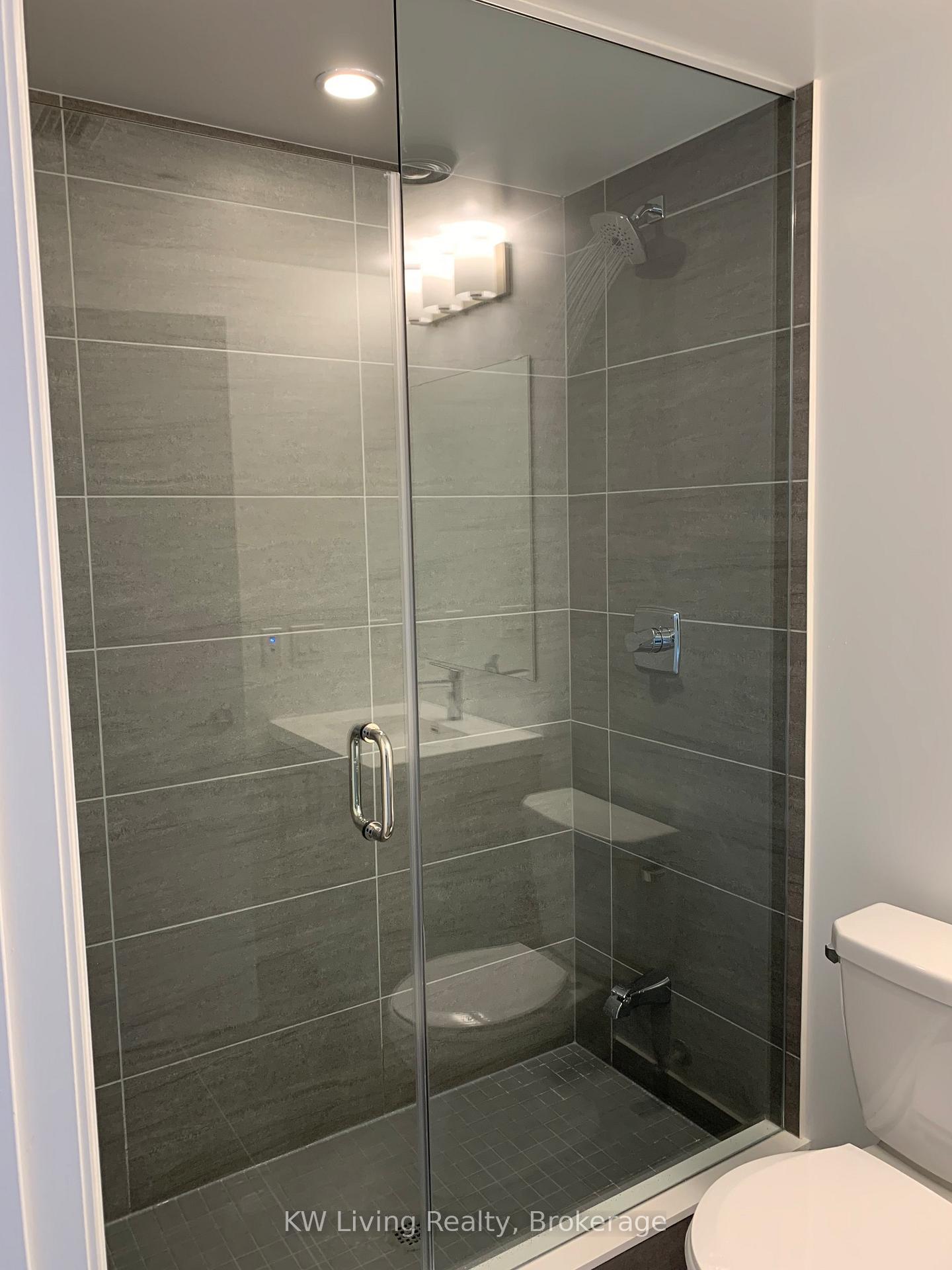 Photo 8 of Unit 1708, 77 Mutual Street, Toronto, Church-Yonge Corridor — HOMEH