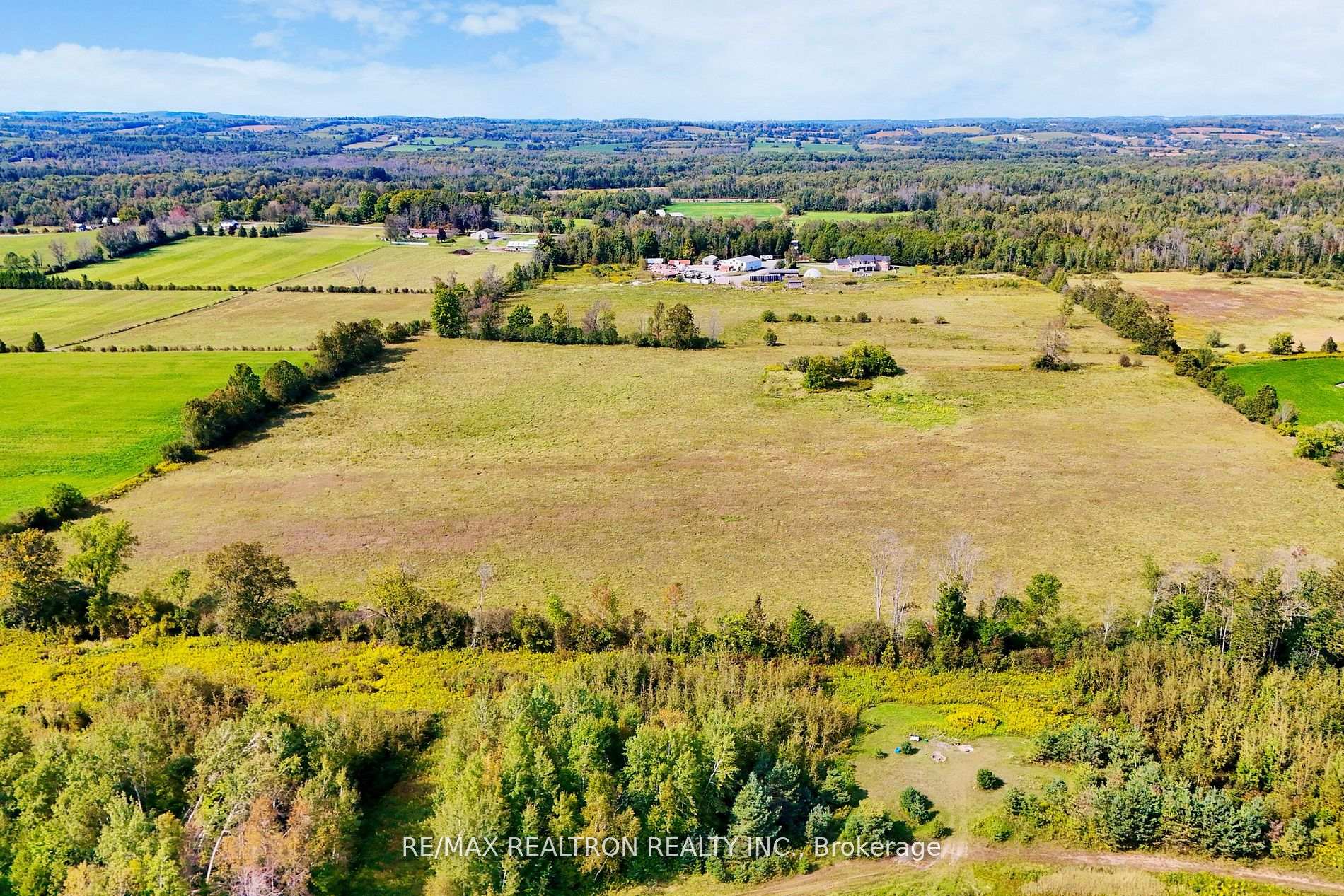 Photo 8 of 1599 Moore Drive, Cavan Monaghan, Cavan Twp — HOMEH
