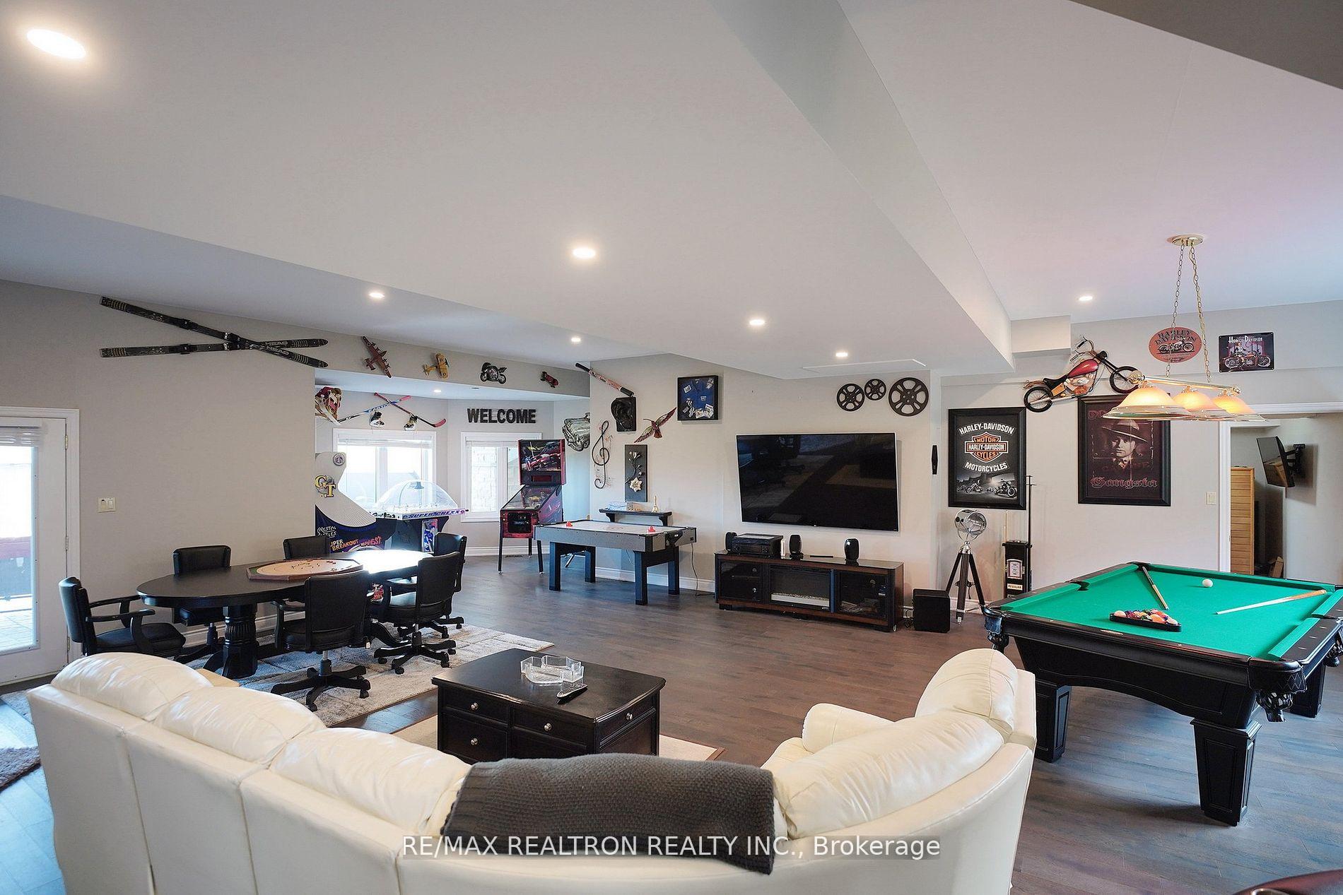 Photo 30 of 1599 Moore Drive, Cavan Monaghan, Cavan Twp — HOMEH
