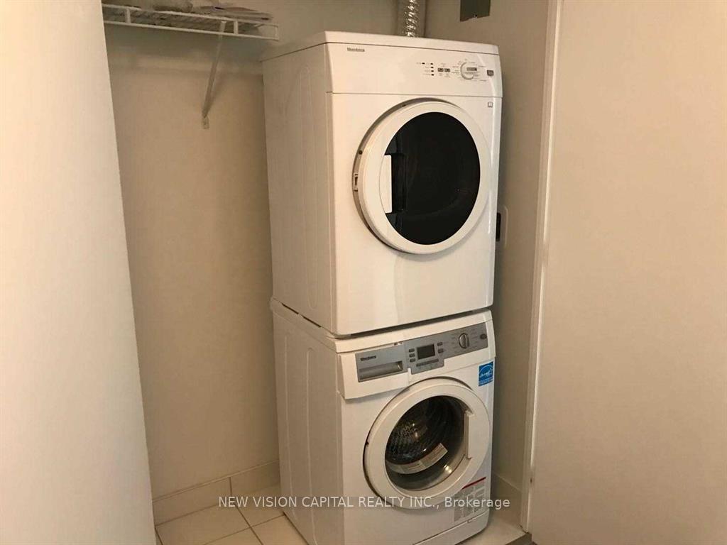 Photo 4 of Unit 5511, 181 Dundas Street E, Toronto, Church-Yonge Corridor — HOMEH