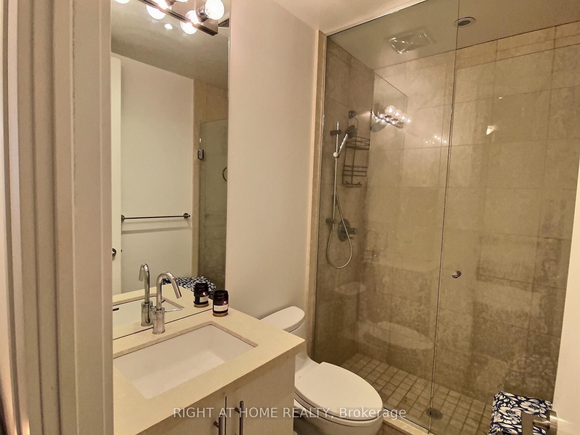 Photo 6 of Unit 618, 39 Queens Quay E, Toronto, Waterfront Communities — HOMEH