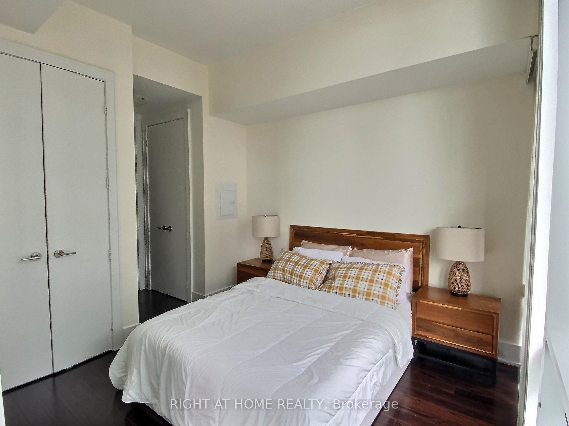 Photo 11 of Unit 618, 39 Queens Quay E, Toronto, Waterfront Communities — HOMEH