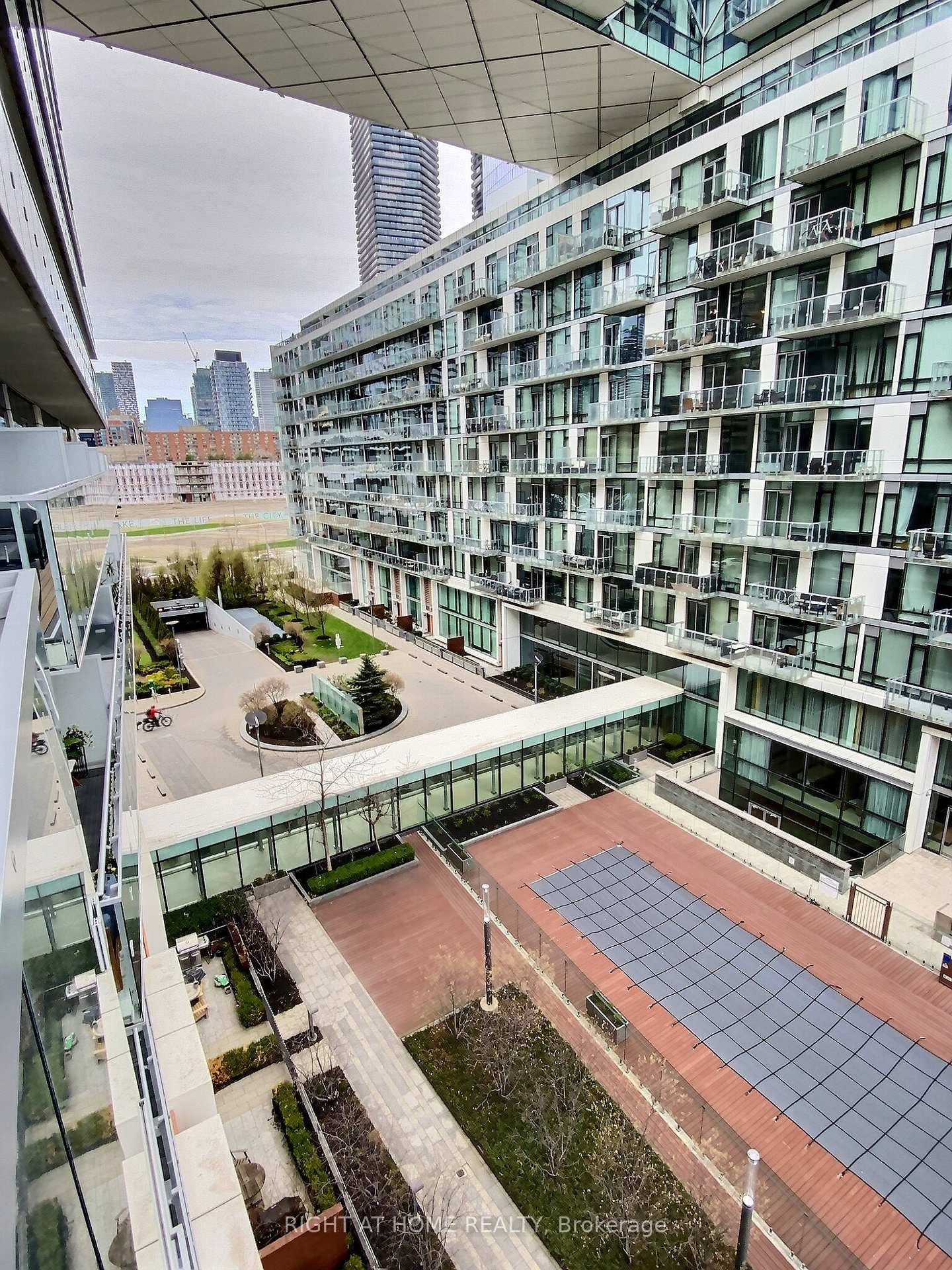 Photo 14 of Unit 618, 39 Queens Quay E, Toronto, Waterfront Communities — HOMEH