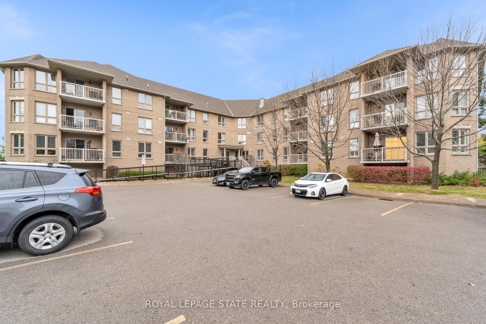 Photo 1 of Unit 102, 56 Kerman Avenue, Grimsby, Grimsby West — HOMEH