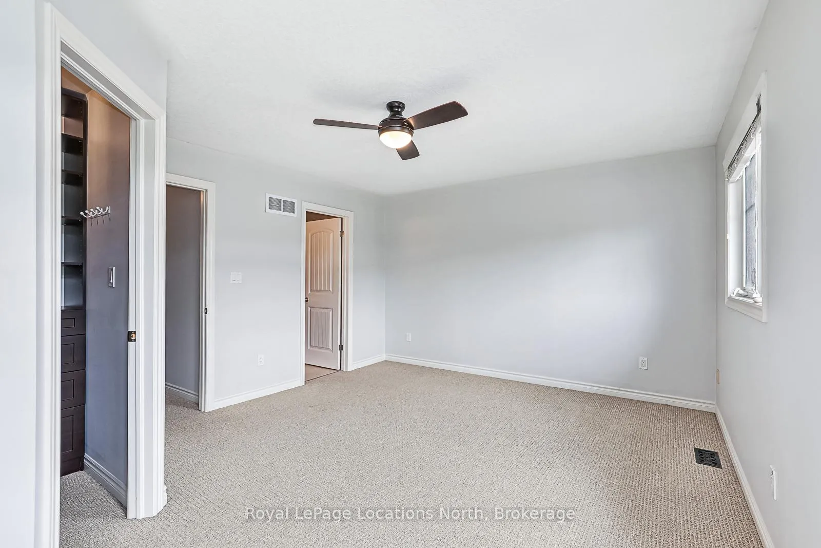Photo 7 of 31 Silver Glen Boulevard, Collingwood — HOMEH