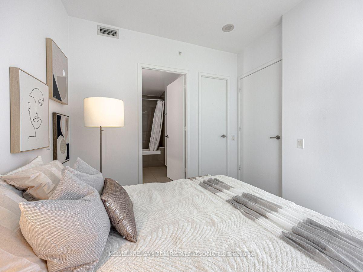 Photo 11 of Unit 1811, 45 Charles Street E, Toronto, Church-Yonge Corridor — HOMEH