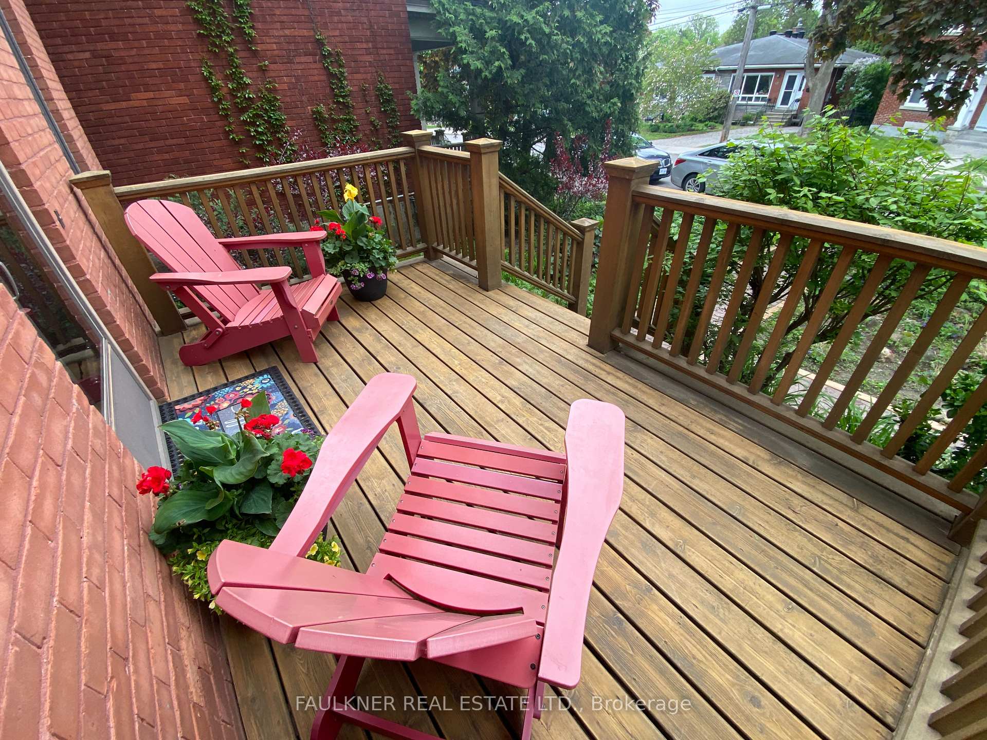 Photo 2 of 37 Craig Street, Ottawa, Glebe — HOMEH