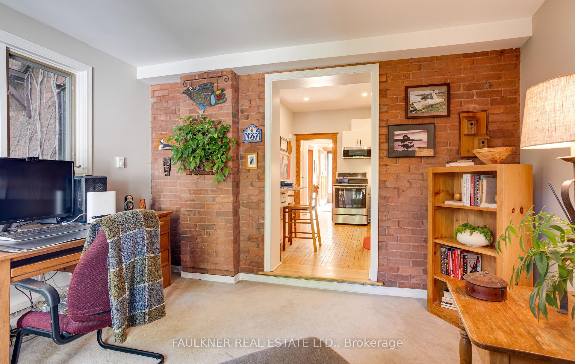 Photo 16 of 37 Craig Street, Ottawa, Glebe — HOMEH