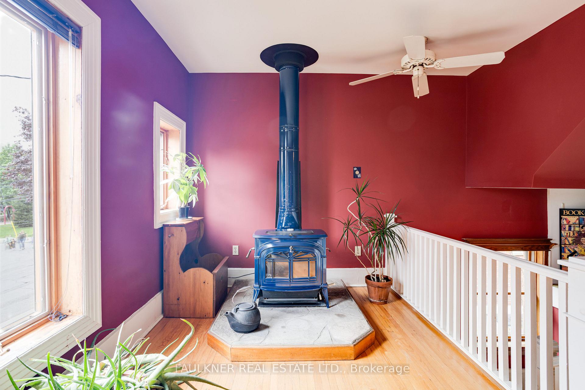 Photo 24 of 37 Craig Street, Ottawa, Glebe — HOMEH