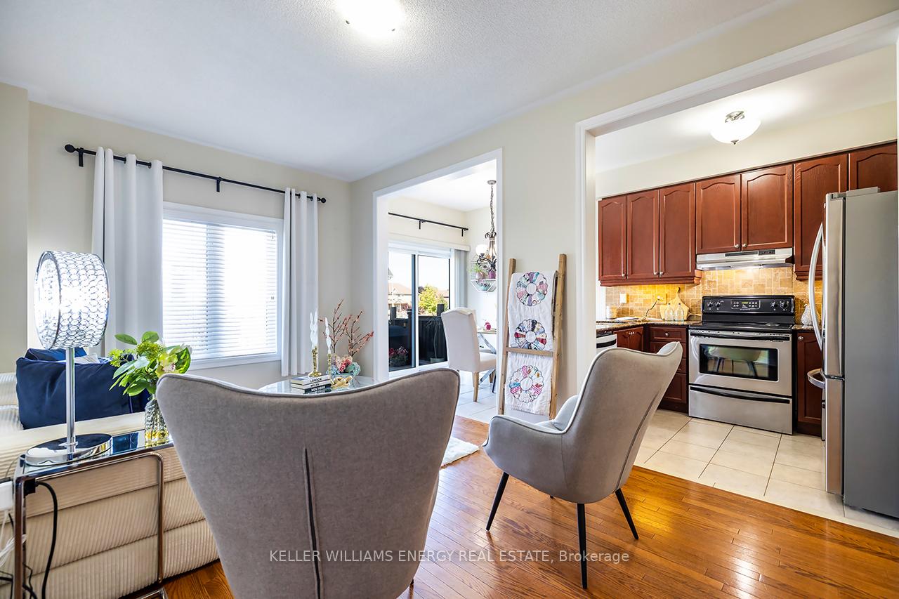 Photo 8 of 8 Bagnell Crescent, Clarington, Bowmanville — HOMEH