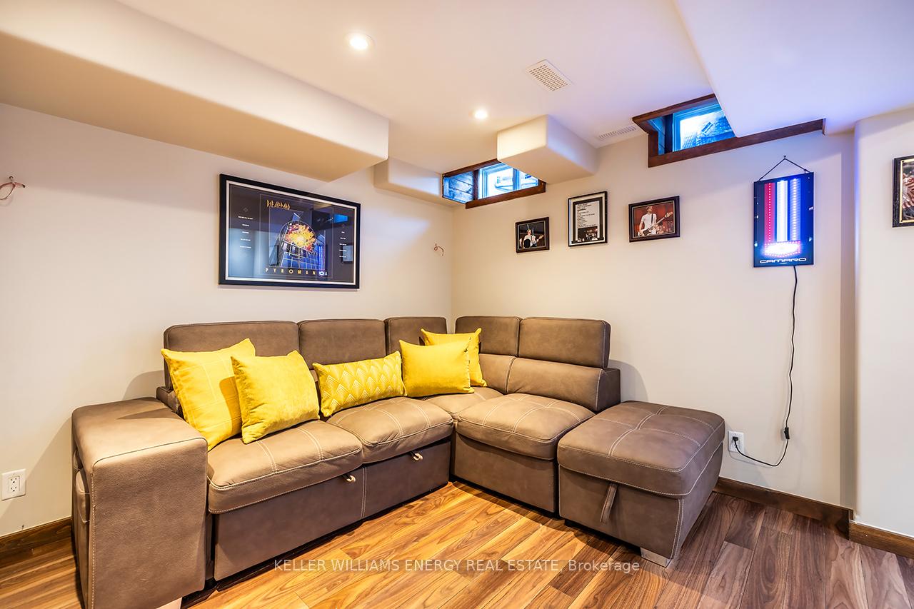 Photo 43 of 8 Bagnell Crescent, Clarington, Bowmanville — HOMEH