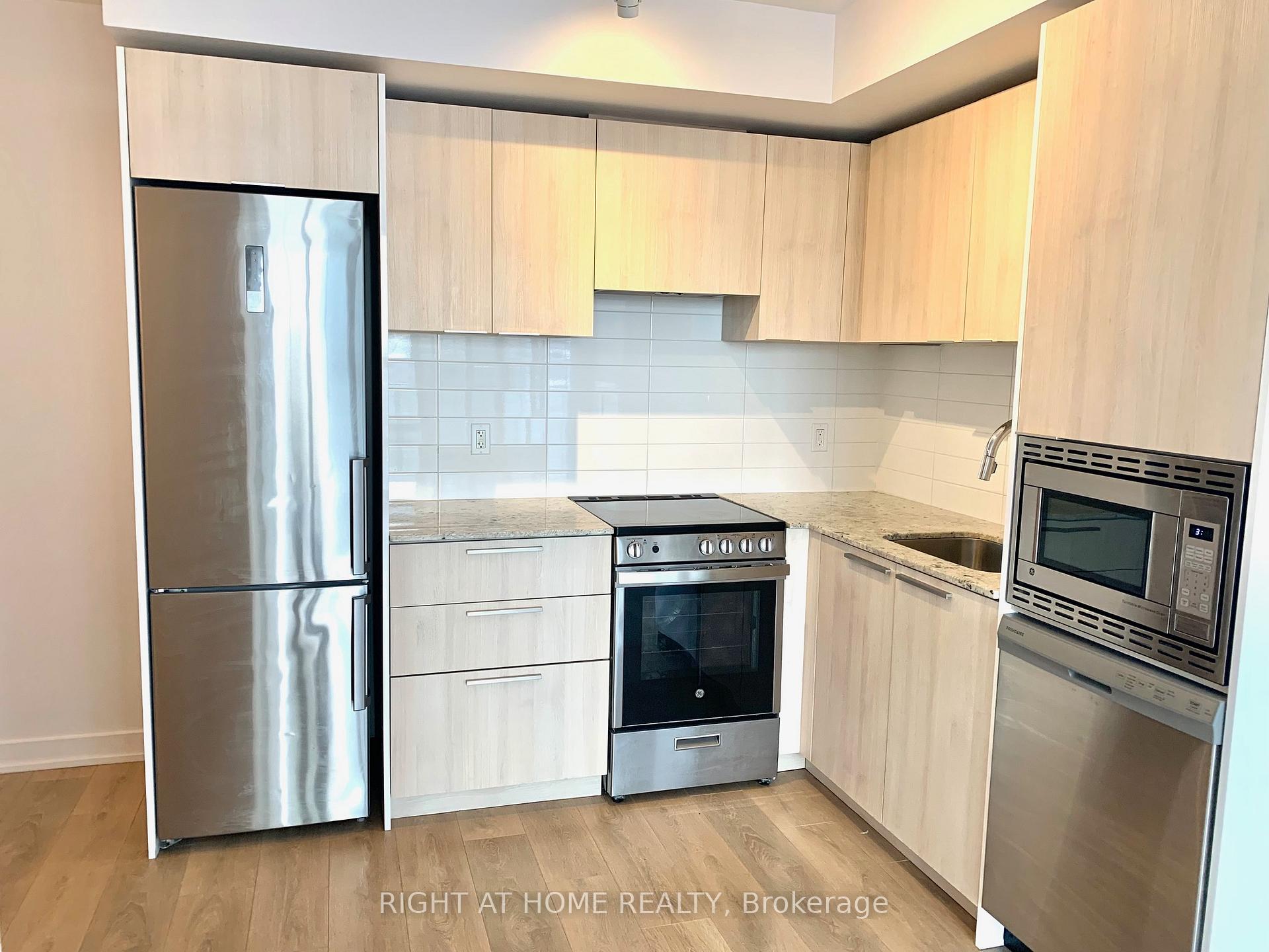 Photo 8 of Unit 2712, 501 Yonge Street, Toronto, Church-Yonge Corridor — HOMEH