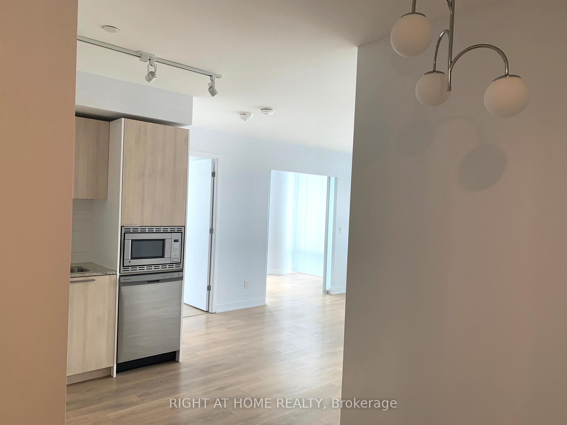 Photo 16 of Unit 2712, 501 Yonge Street, Toronto, Church-Yonge Corridor — HOMEH