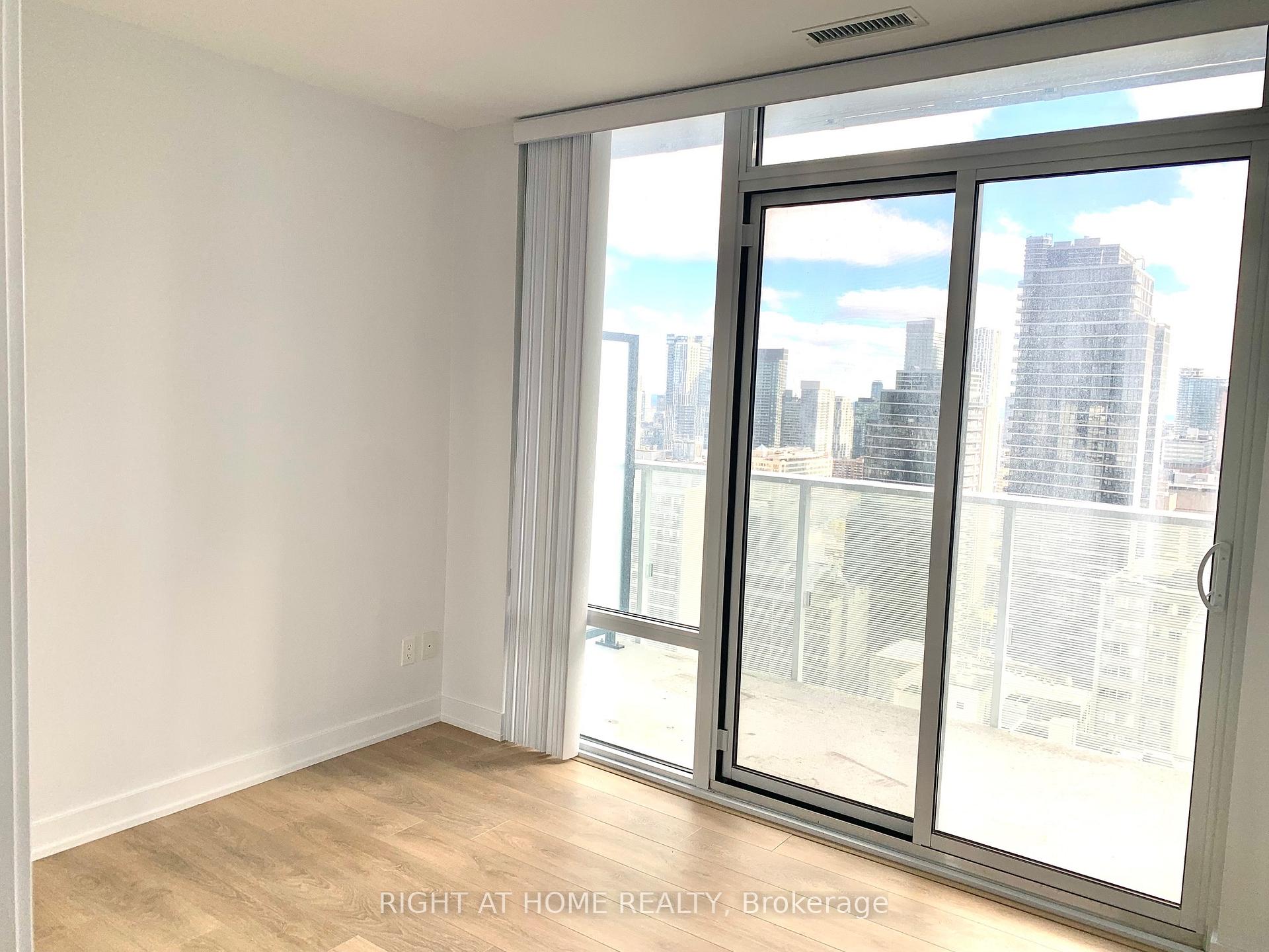 Photo 6 of Unit 2712, 501 Yonge Street, Toronto, Church-Yonge Corridor — HOMEH