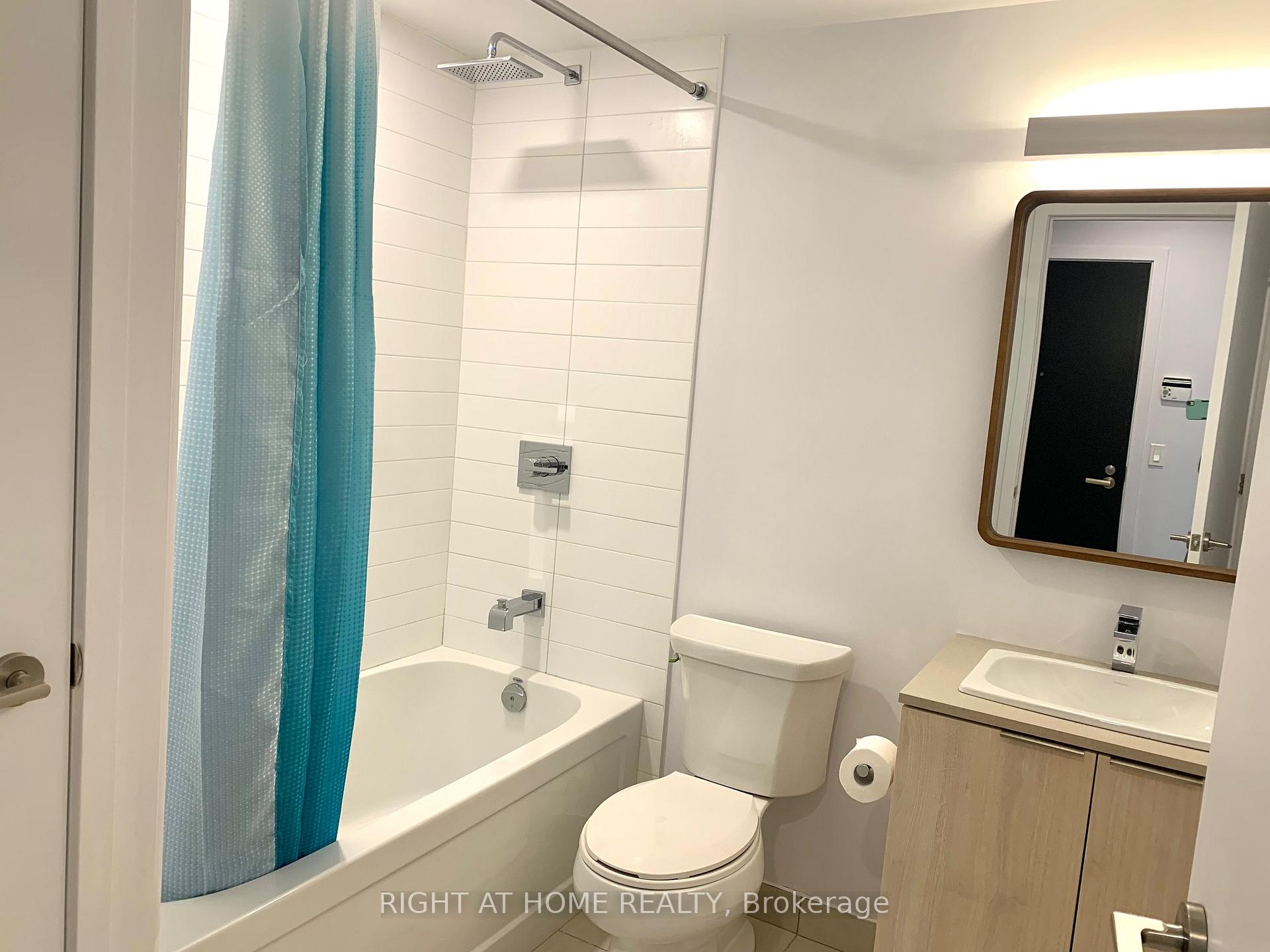 Photo 9 of Unit 2712, 501 Yonge Street, Toronto, Church-Yonge Corridor — HOMEH