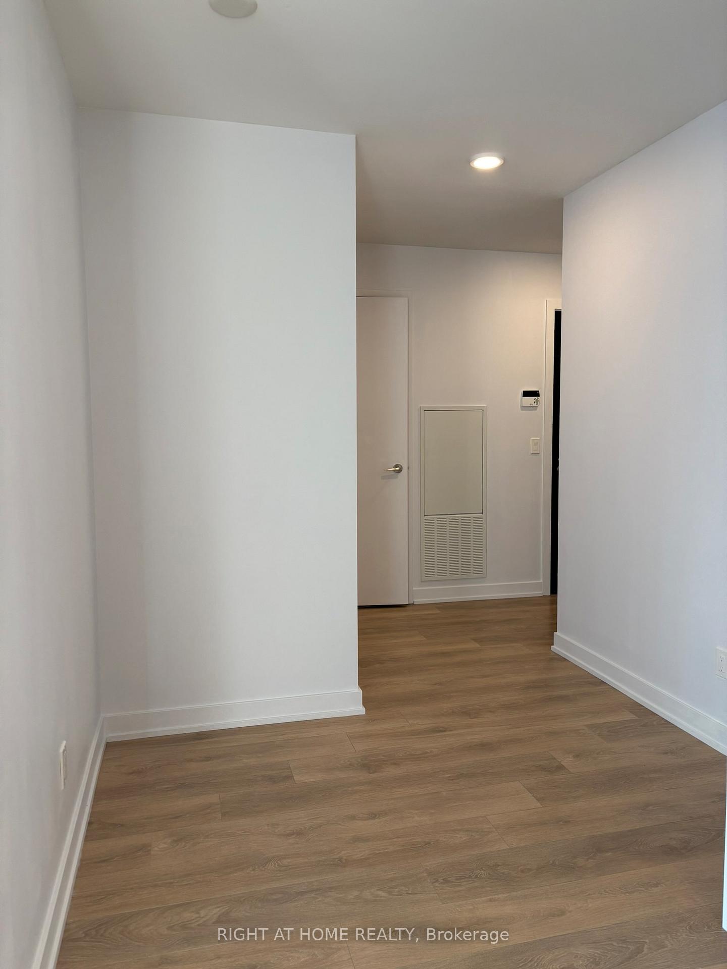 Photo 15 of Unit 2712, 501 Yonge Street, Toronto, Church-Yonge Corridor — HOMEH