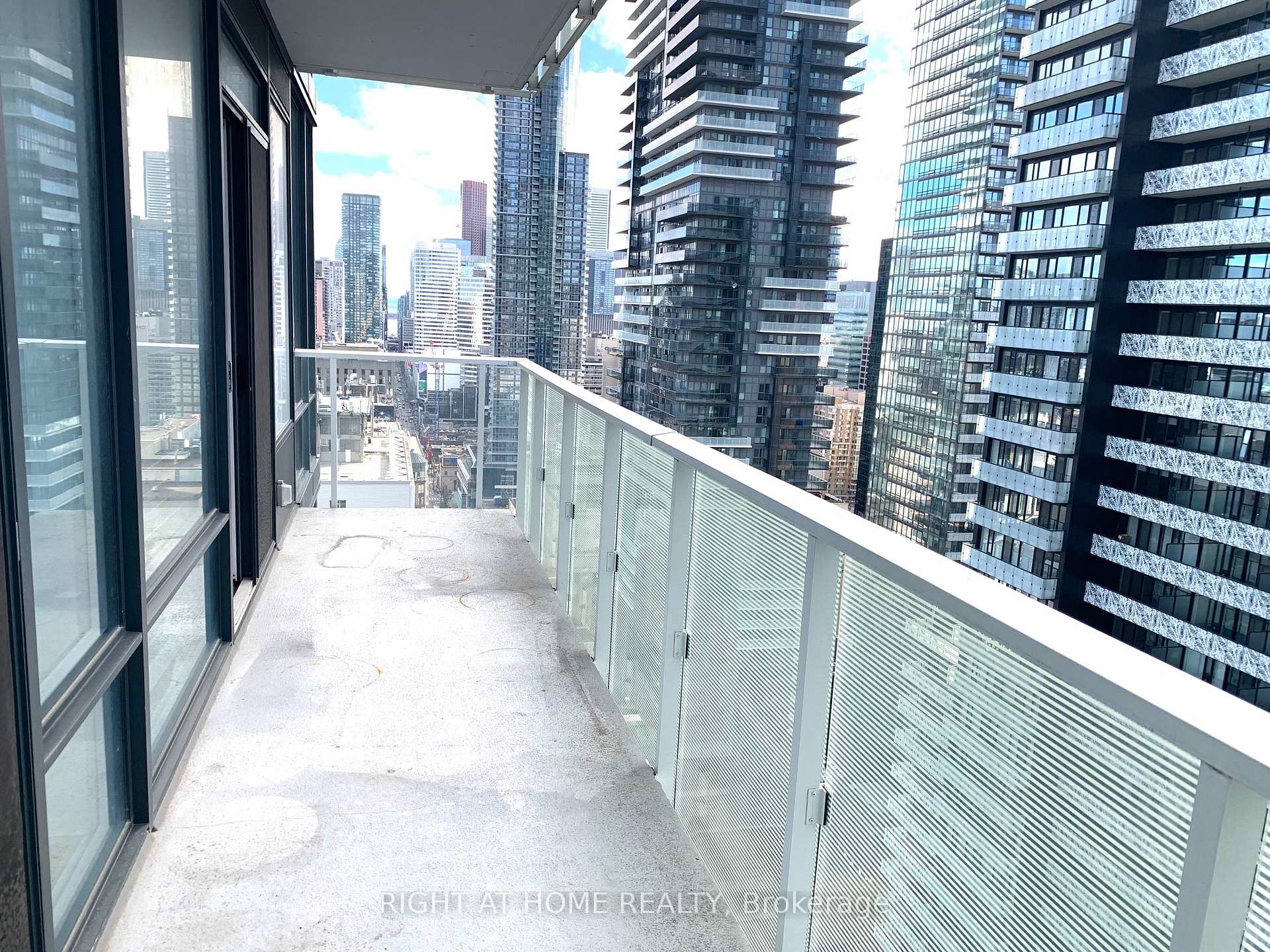 Photo 29 of Unit 2712, 501 Yonge Street, Toronto, Church-Yonge Corridor — HOMEH