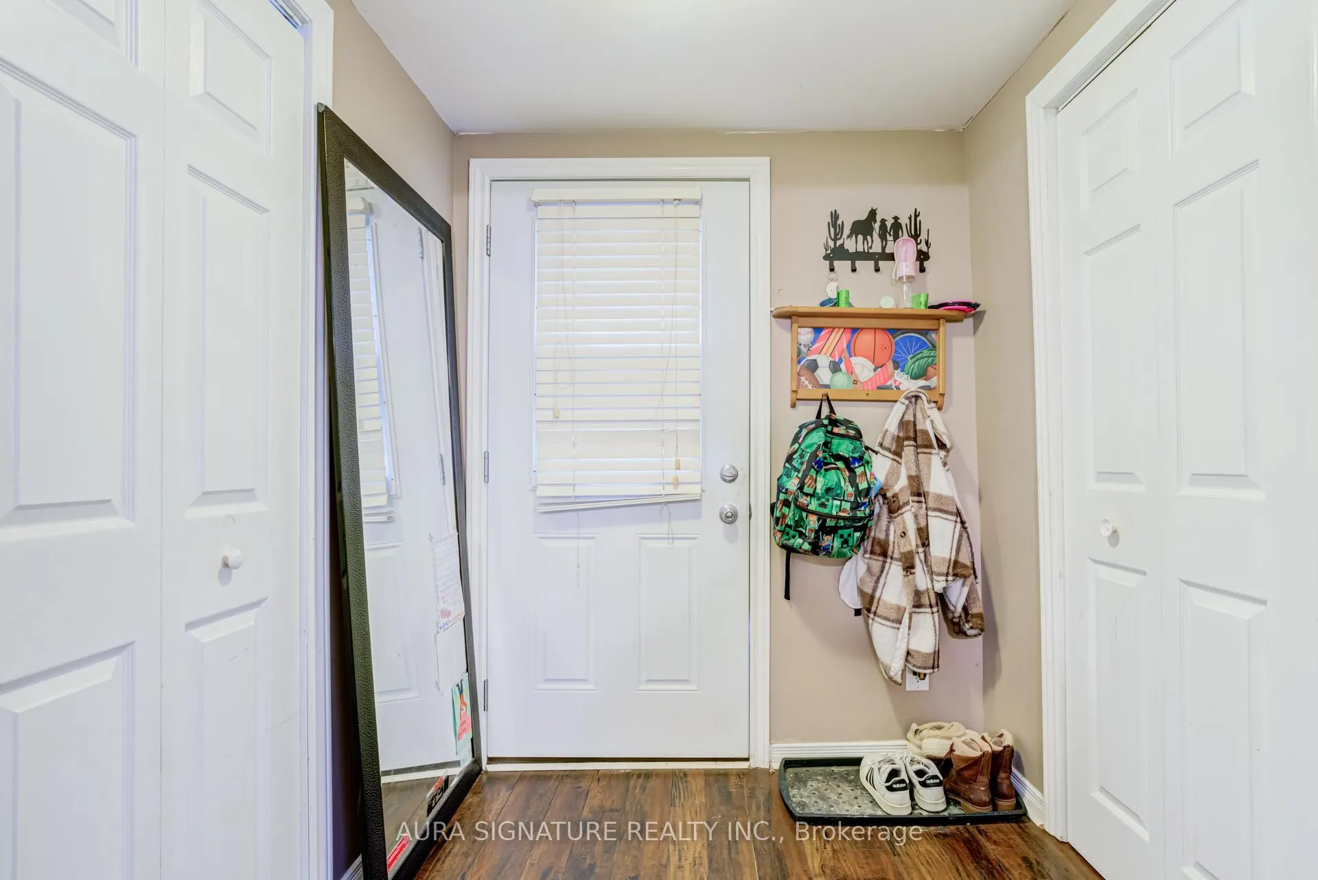 Photo 4 of 20 Riveredge Drive, Georgina, Keswick North — HOMEH