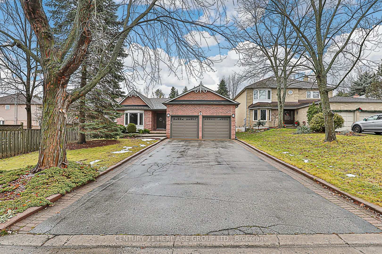 Photo 1 of 5 Haskell Crescent, Aurora, Aurora Highlands — HOMEH