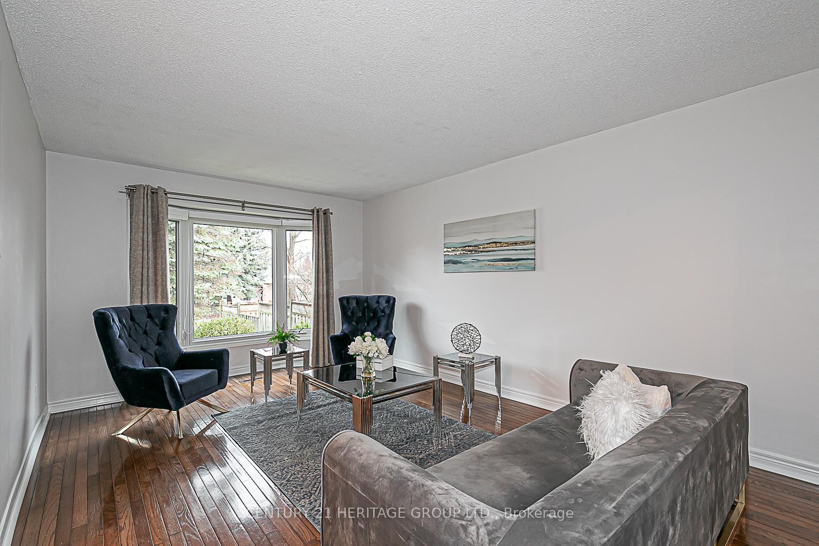 Photo 5 of 5 Haskell Crescent, Aurora, Aurora Highlands — HOMEH