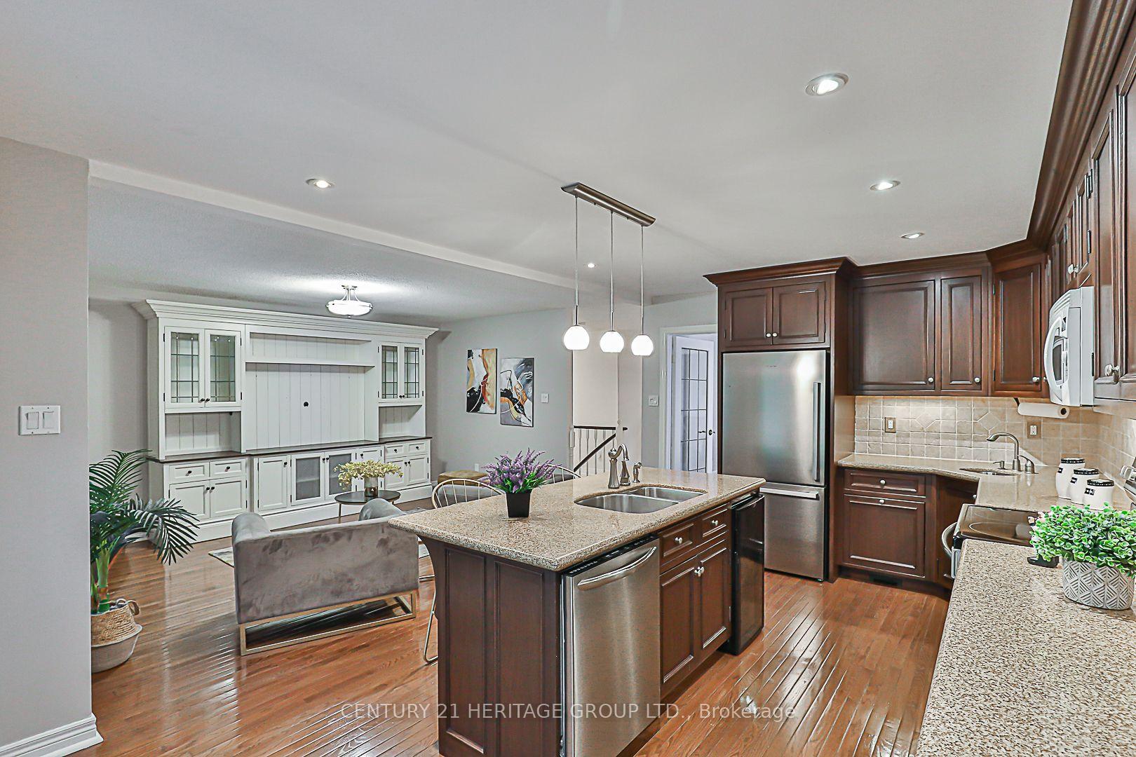 Photo 15 of 5 Haskell Crescent, Aurora, Aurora Highlands — HOMEH