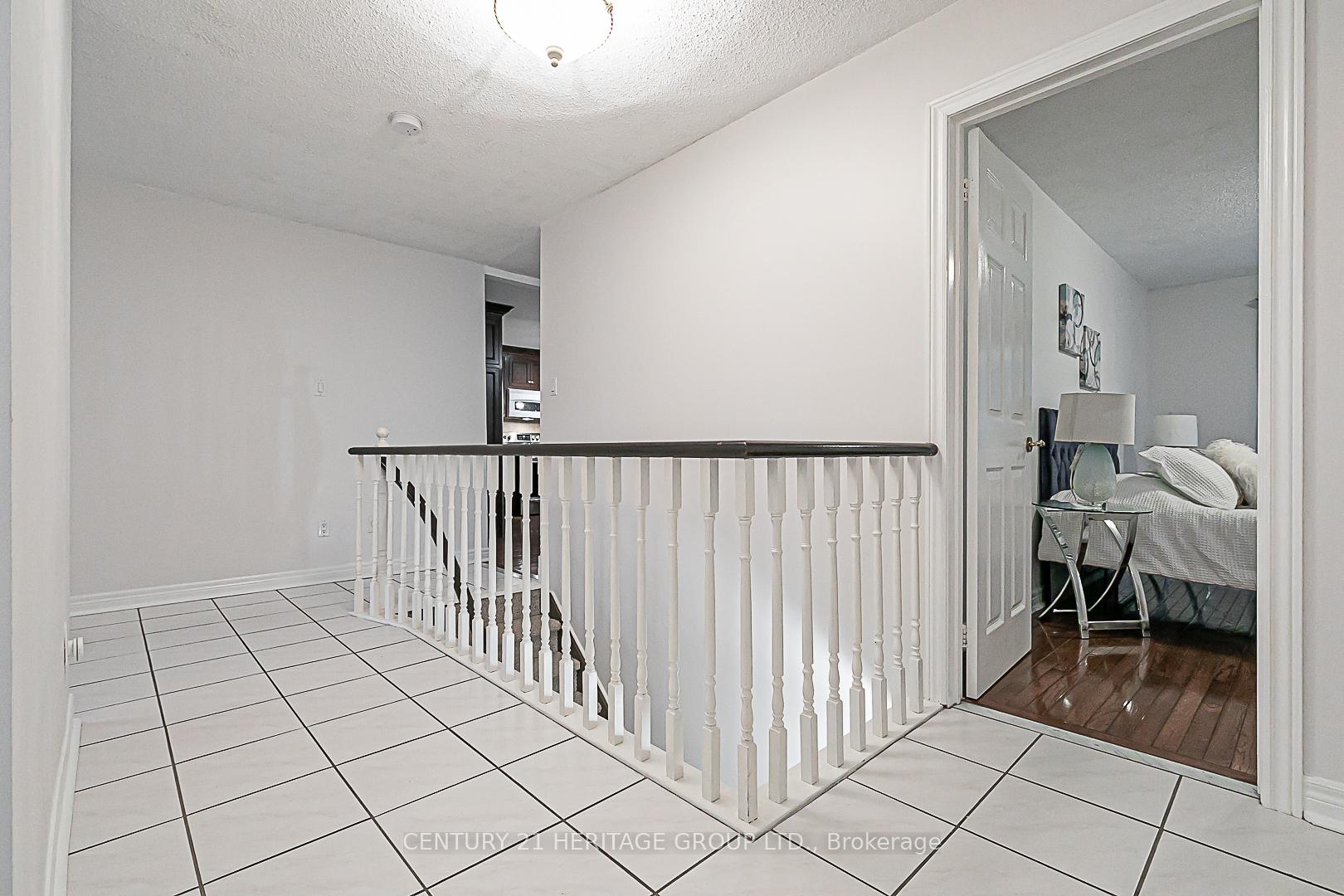 Photo 16 of 5 Haskell Crescent, Aurora, Aurora Highlands — HOMEH