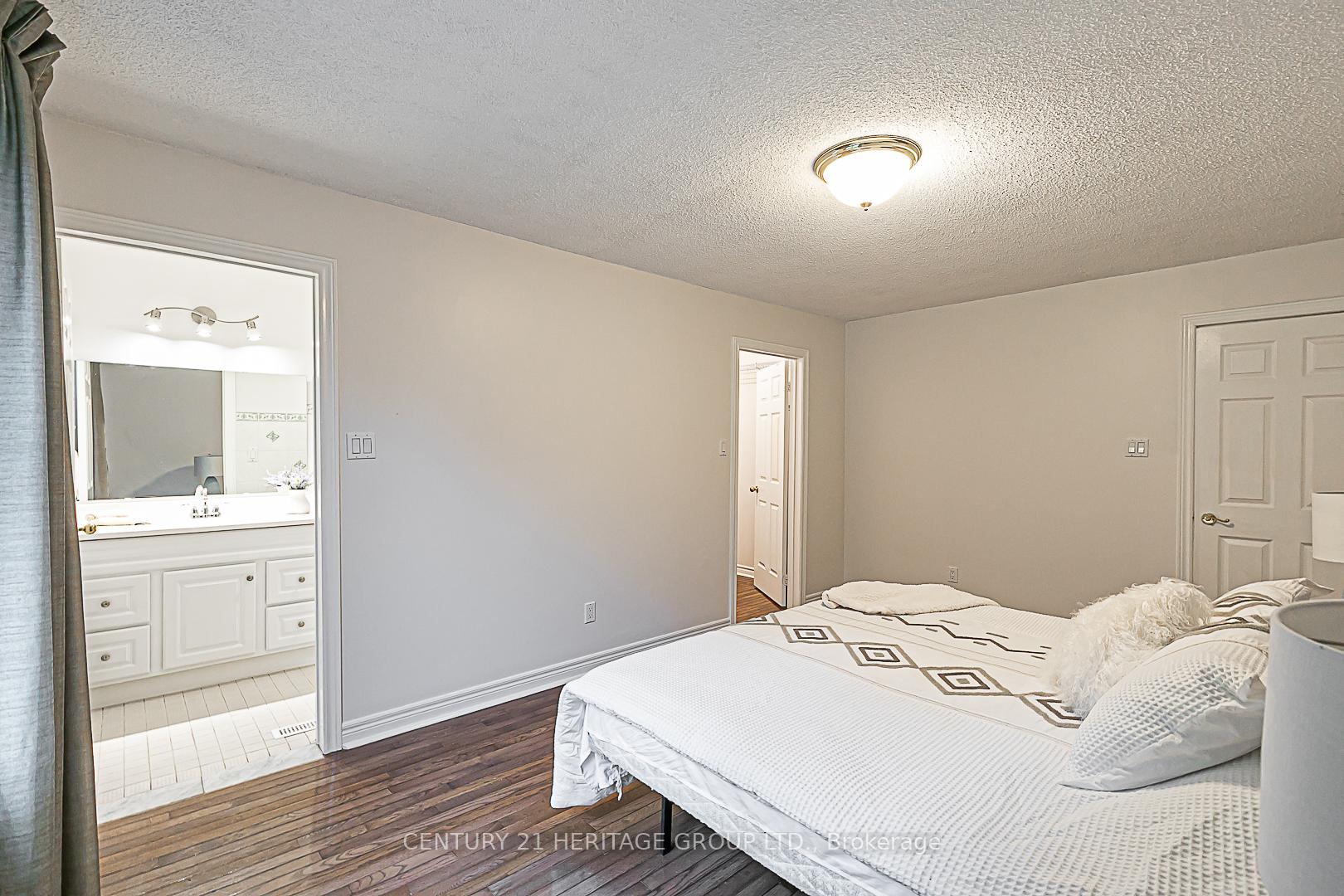 Photo 18 of 5 Haskell Crescent, Aurora, Aurora Highlands — HOMEH
