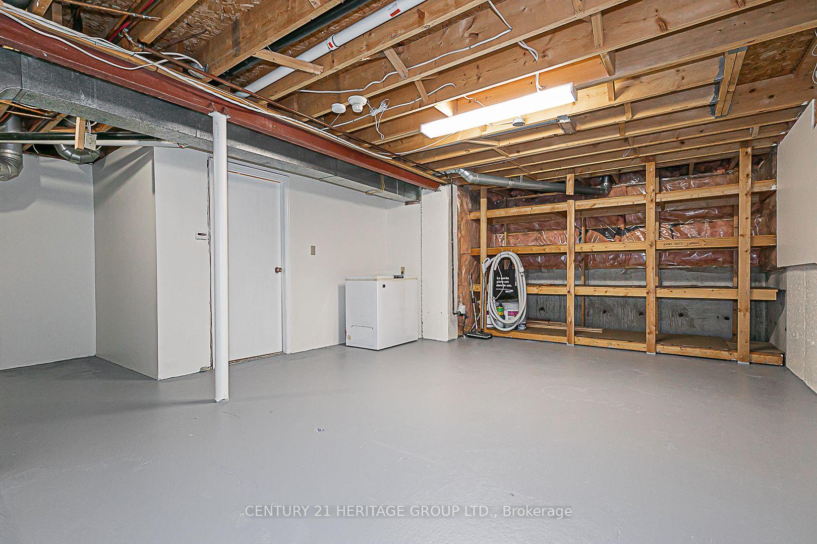 Photo 34 of 5 Haskell Crescent, Aurora, Aurora Highlands — HOMEH