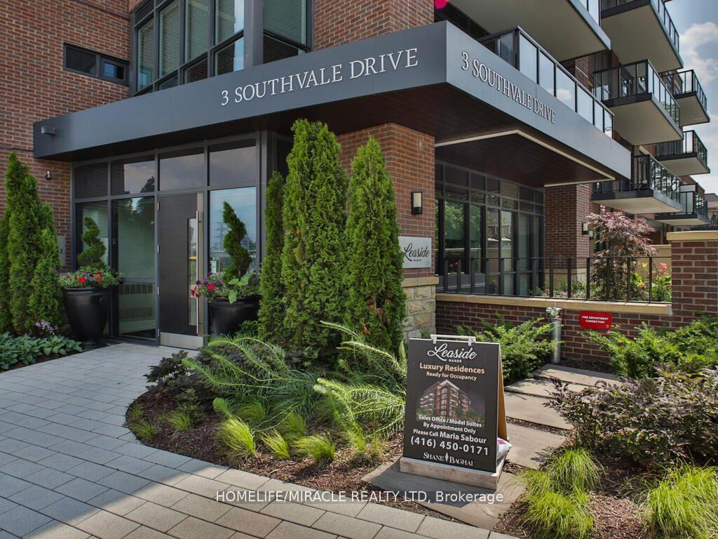 Photo 9 of Unit 402, 3 Southvale Drive, Toronto, Leaside — HOMEH