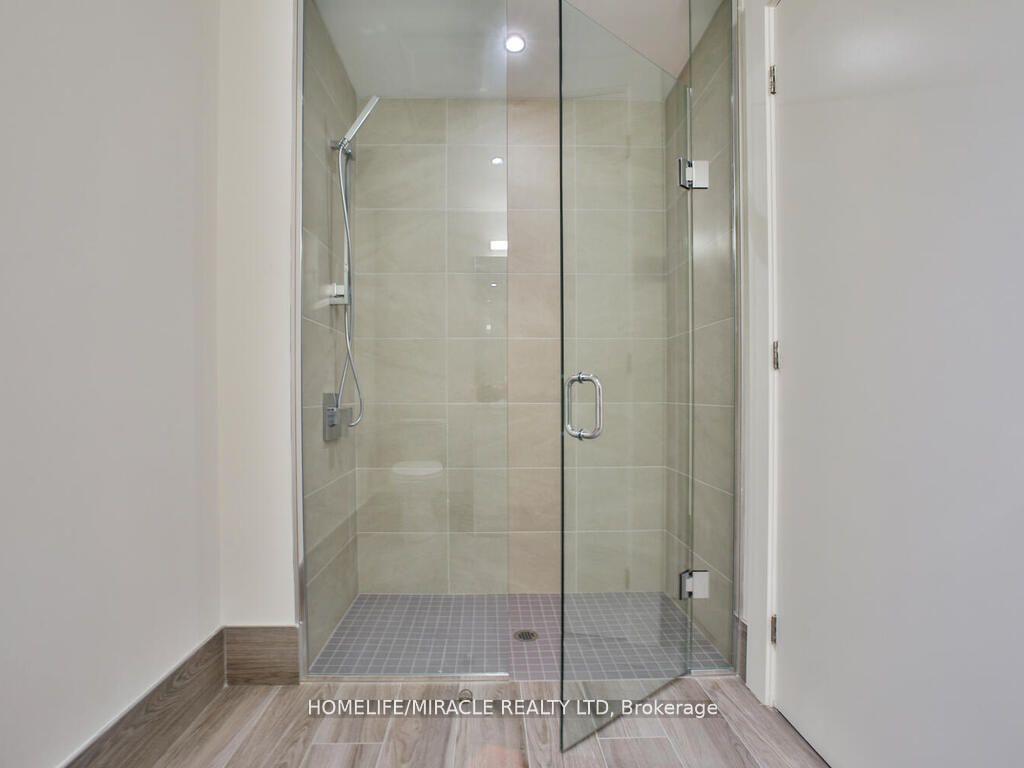 Photo 30 of Unit 402, 3 Southvale Drive, Toronto, Leaside — HOMEH